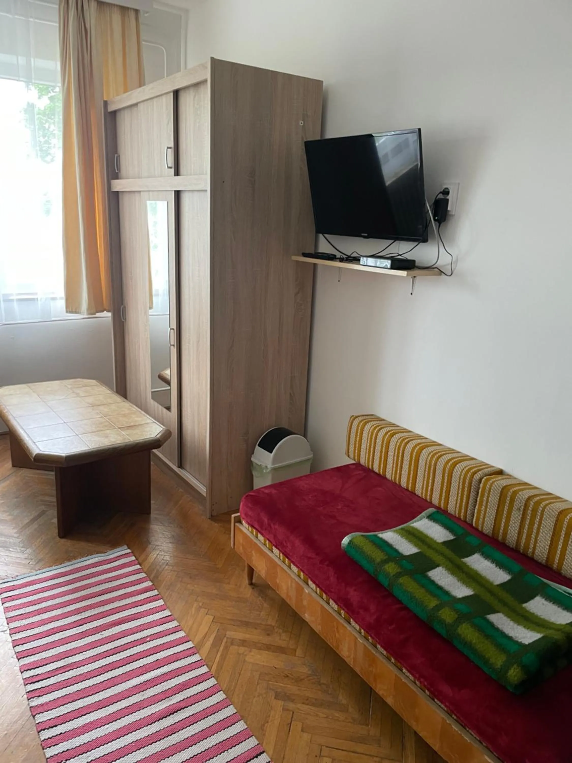 Bed in Retro Motel Mályi