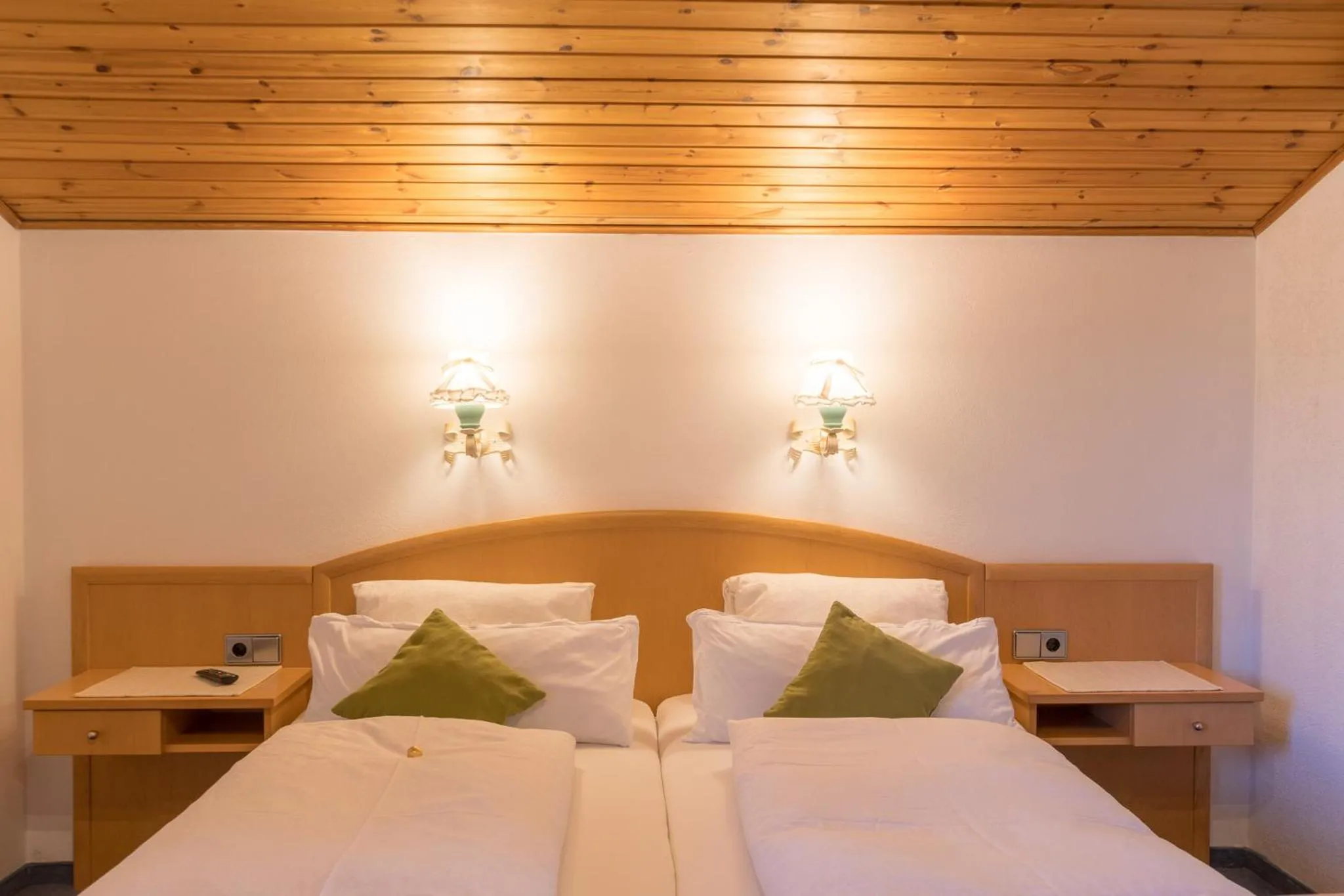 Photo of the whole room, Bed in Landhaus Tripolt