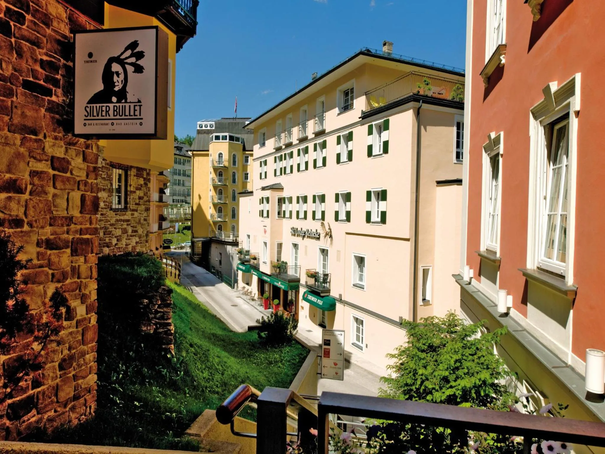Facade/entrance in Ski Lodge Reineke