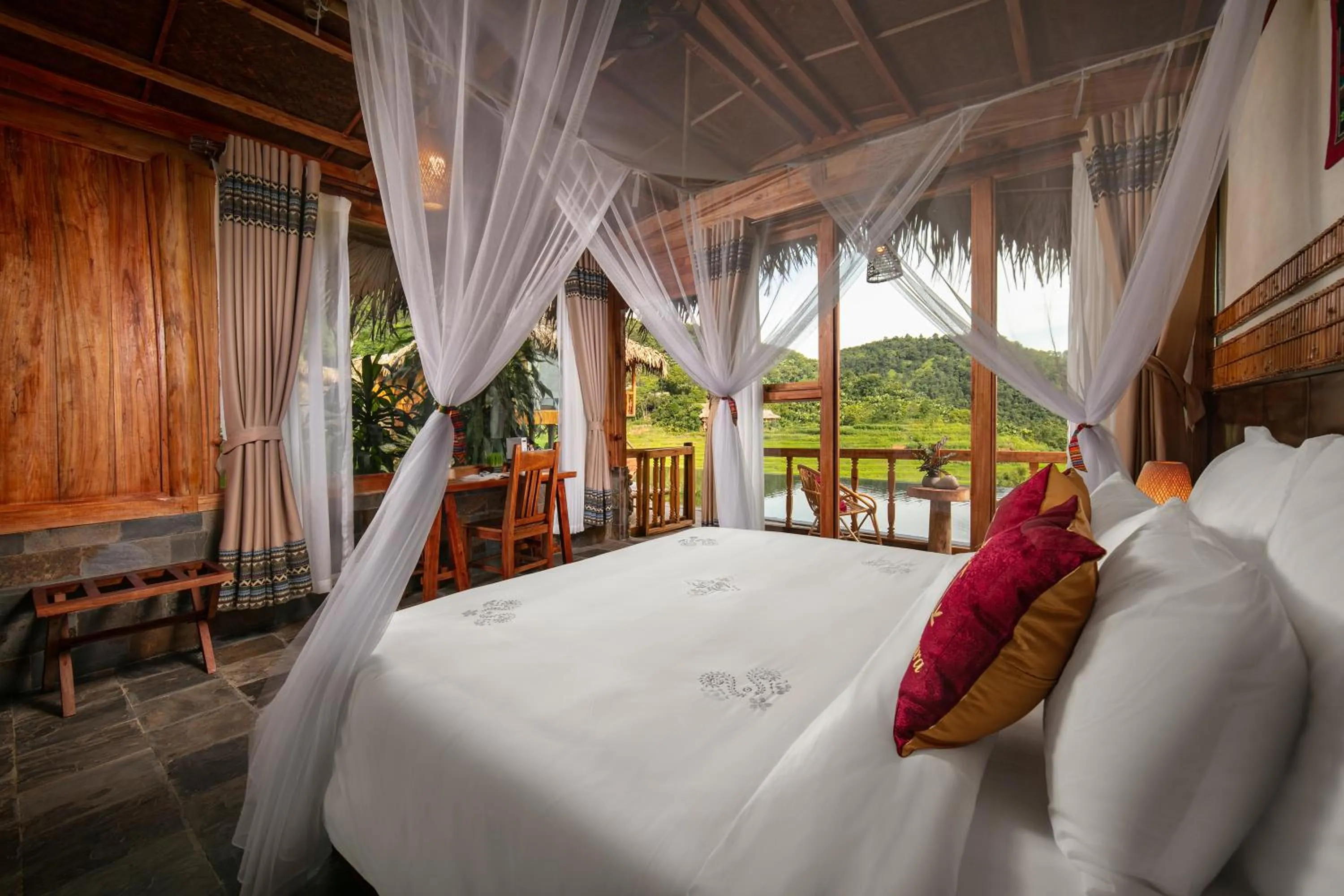 Bed in Pu Luong Natura