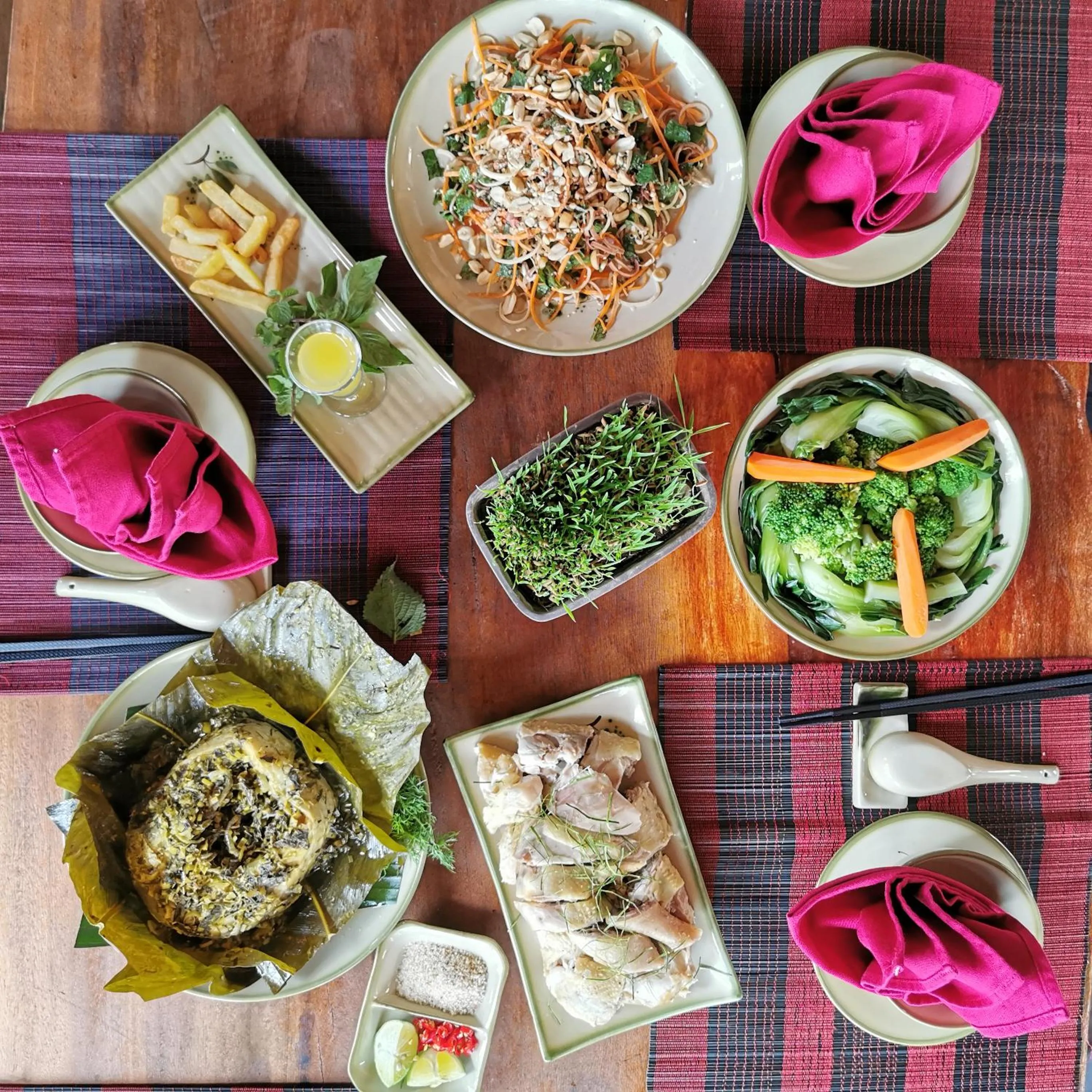 Restaurant/places to eat in Pu Luong Natura