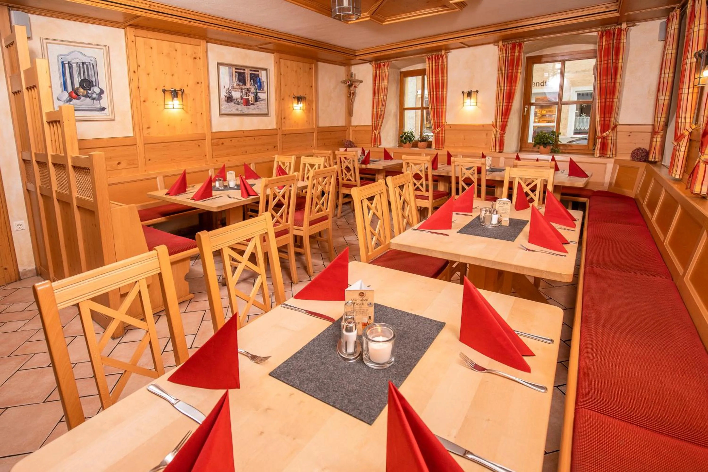 Restaurant/places to eat in Gasthof zum Bäckerwirt