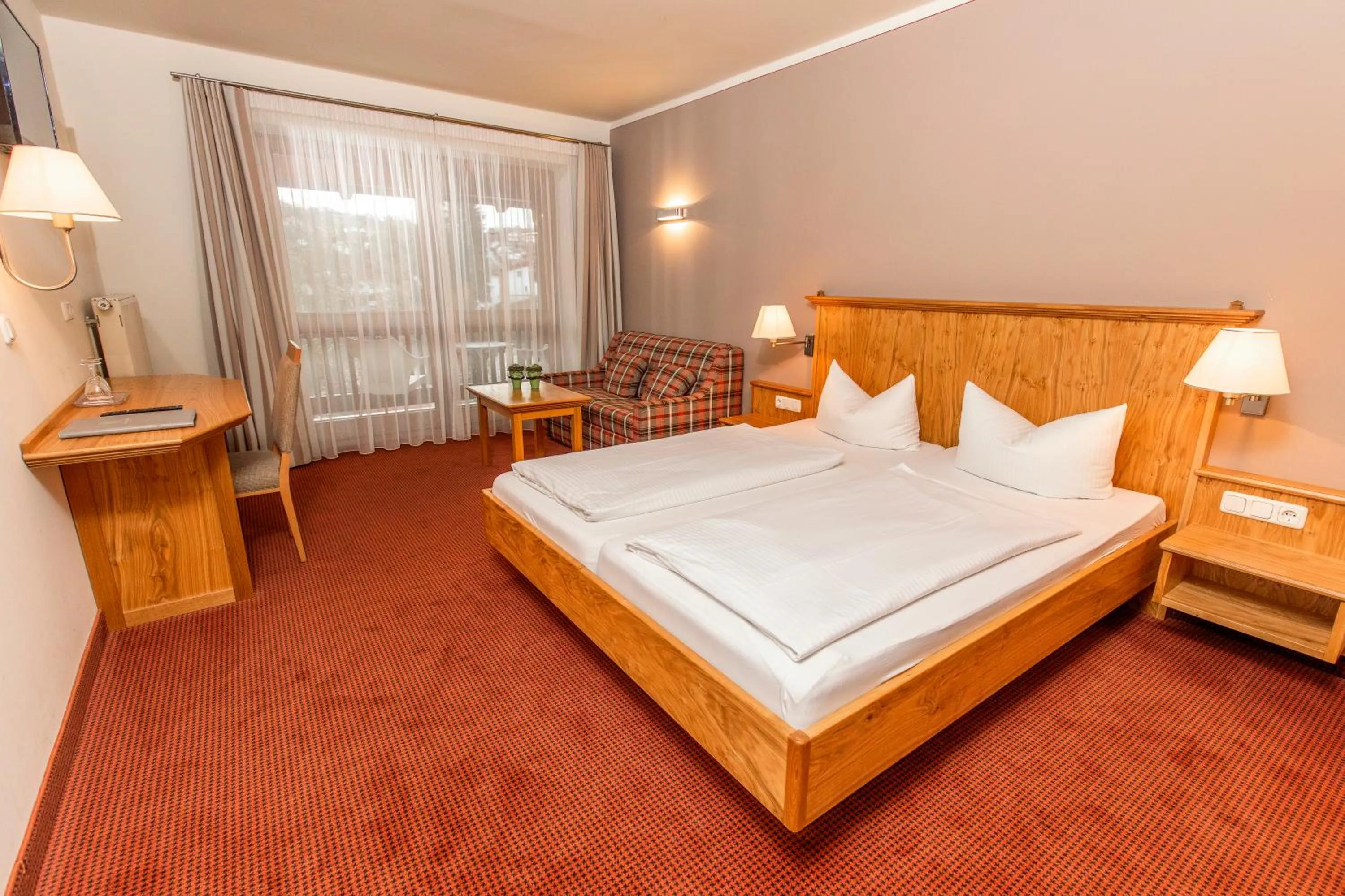 Photo of the whole room, Bed in Gasthof zum Bäckerwirt