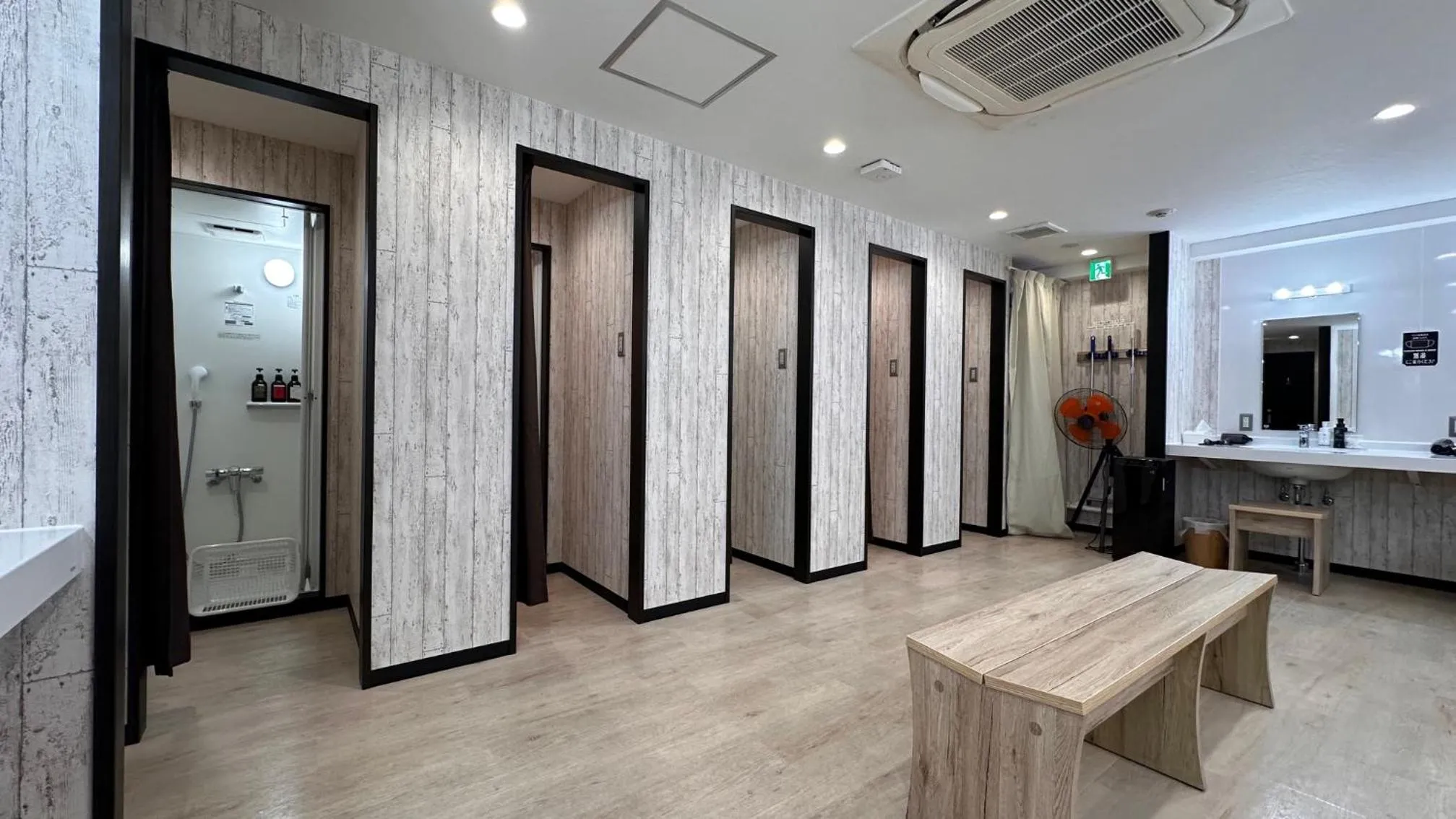 Hotel Capsule Inn Shizuoka