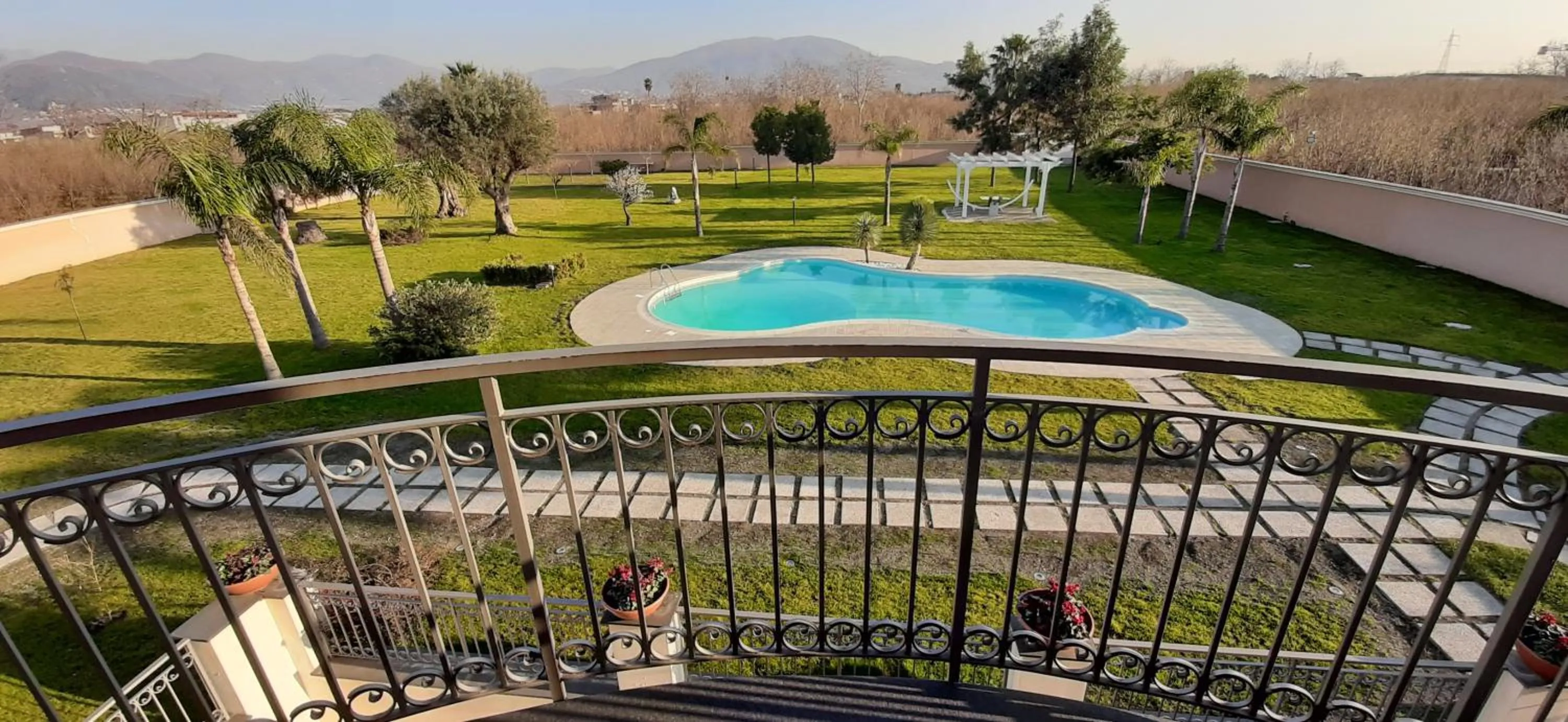 Balcony/Terrace in Villa Arya