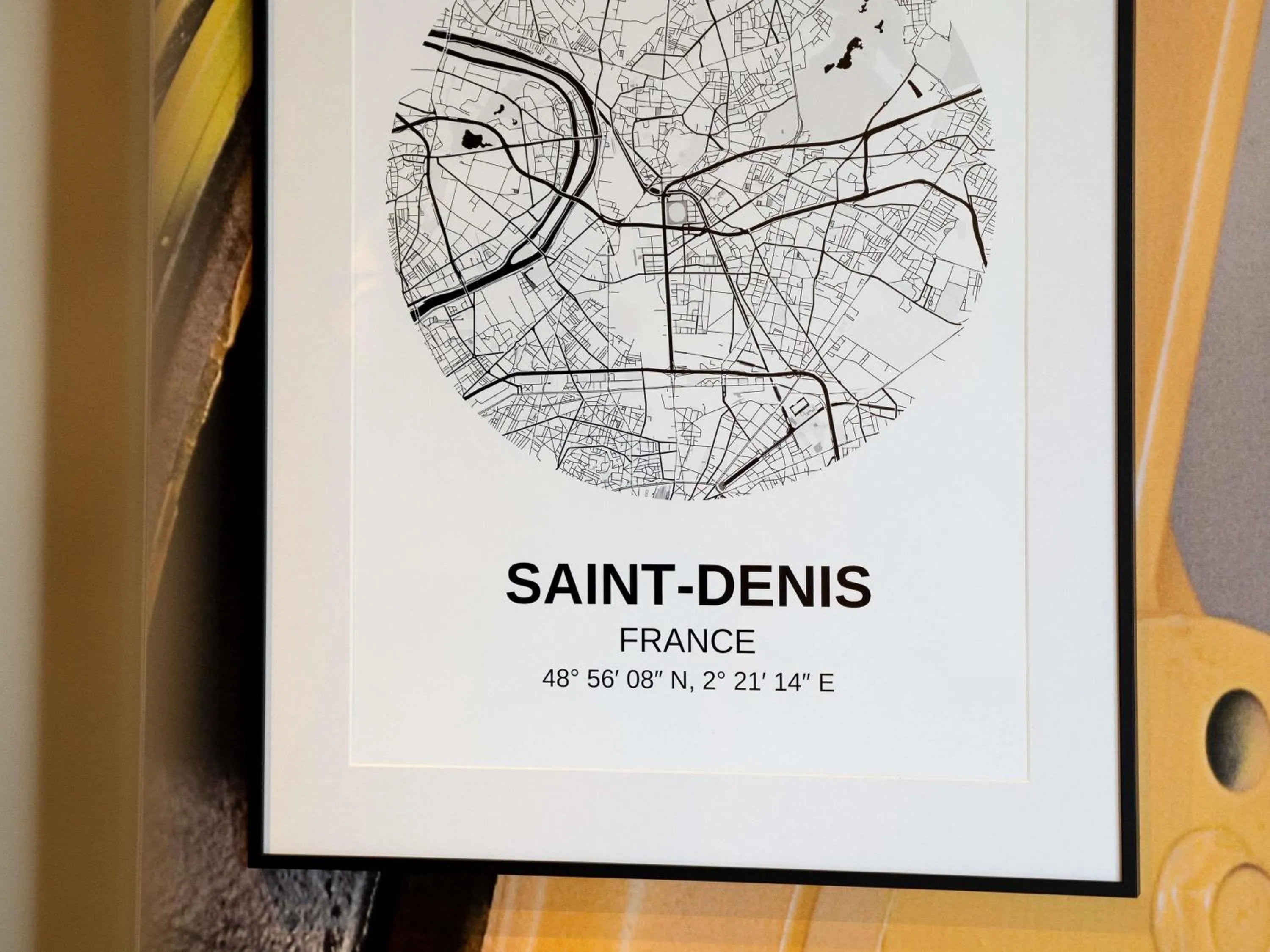 Property building in ibis Saint-Denis Stade Ouest