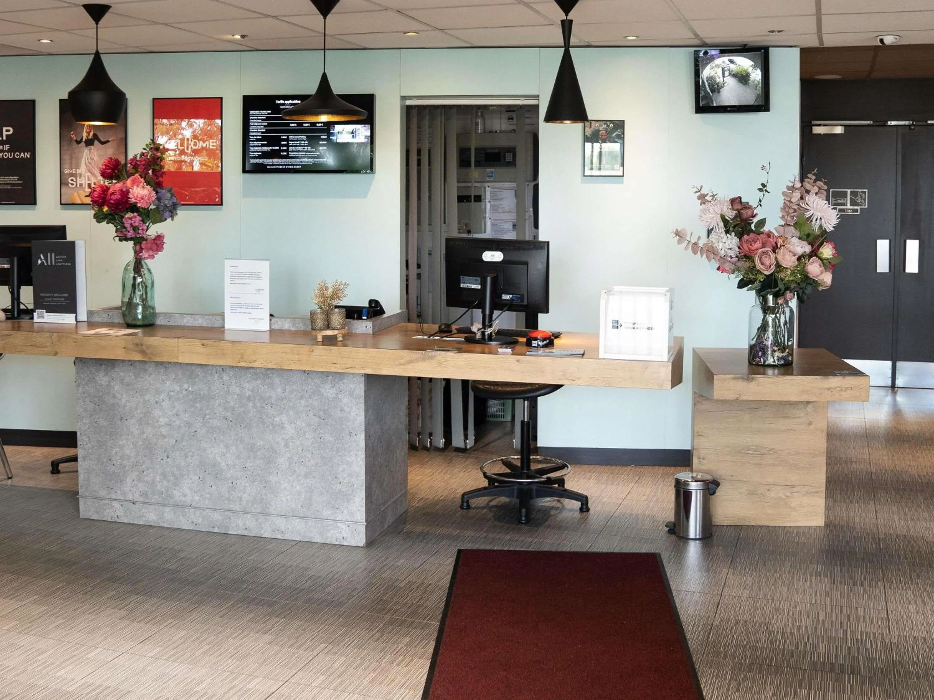 Property building in ibis Saint-Denis Stade Ouest