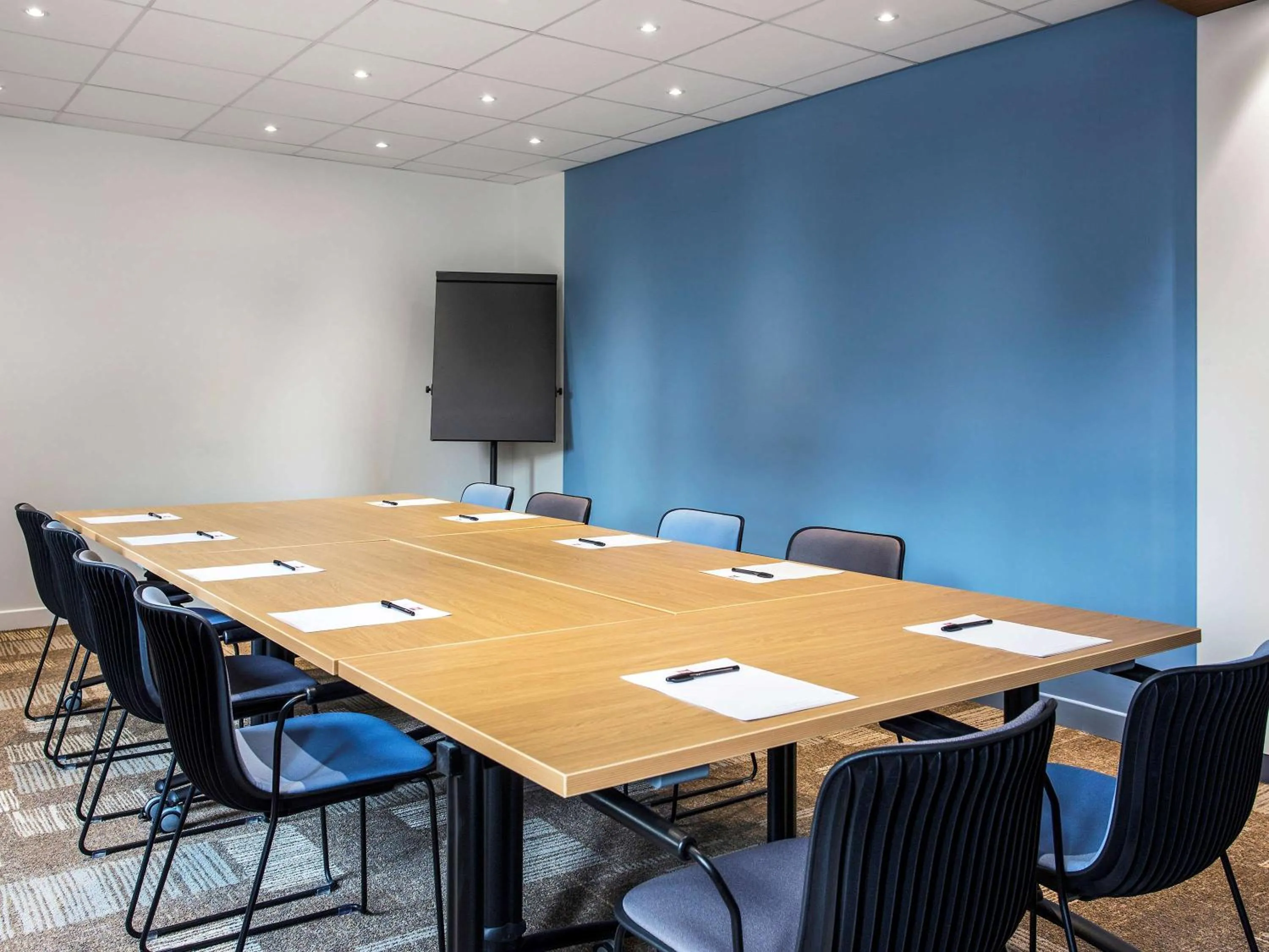 On site in ibis Saint-Denis Stade Ouest