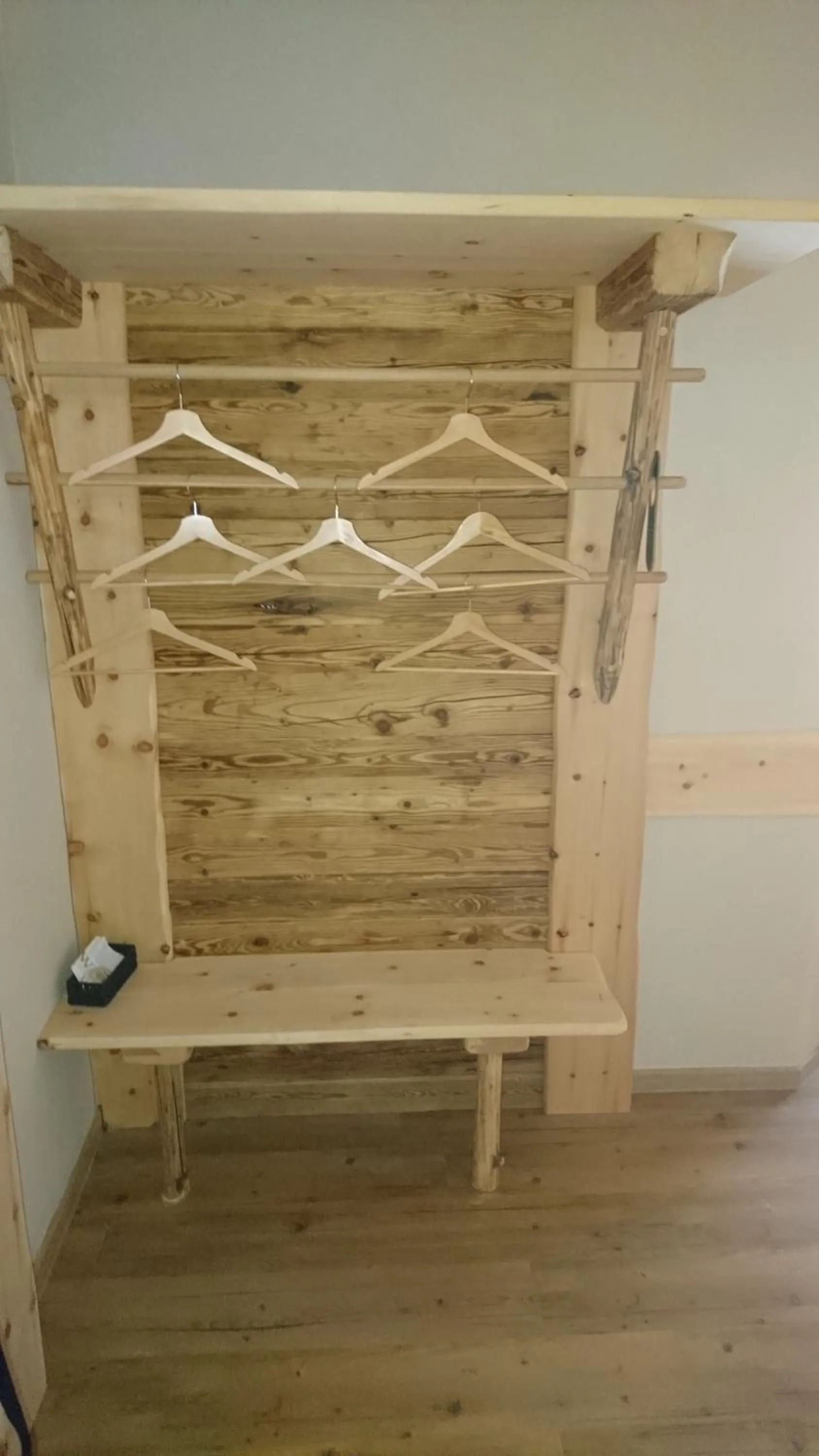 Decorative detail in Hotel & Auberge le Journal