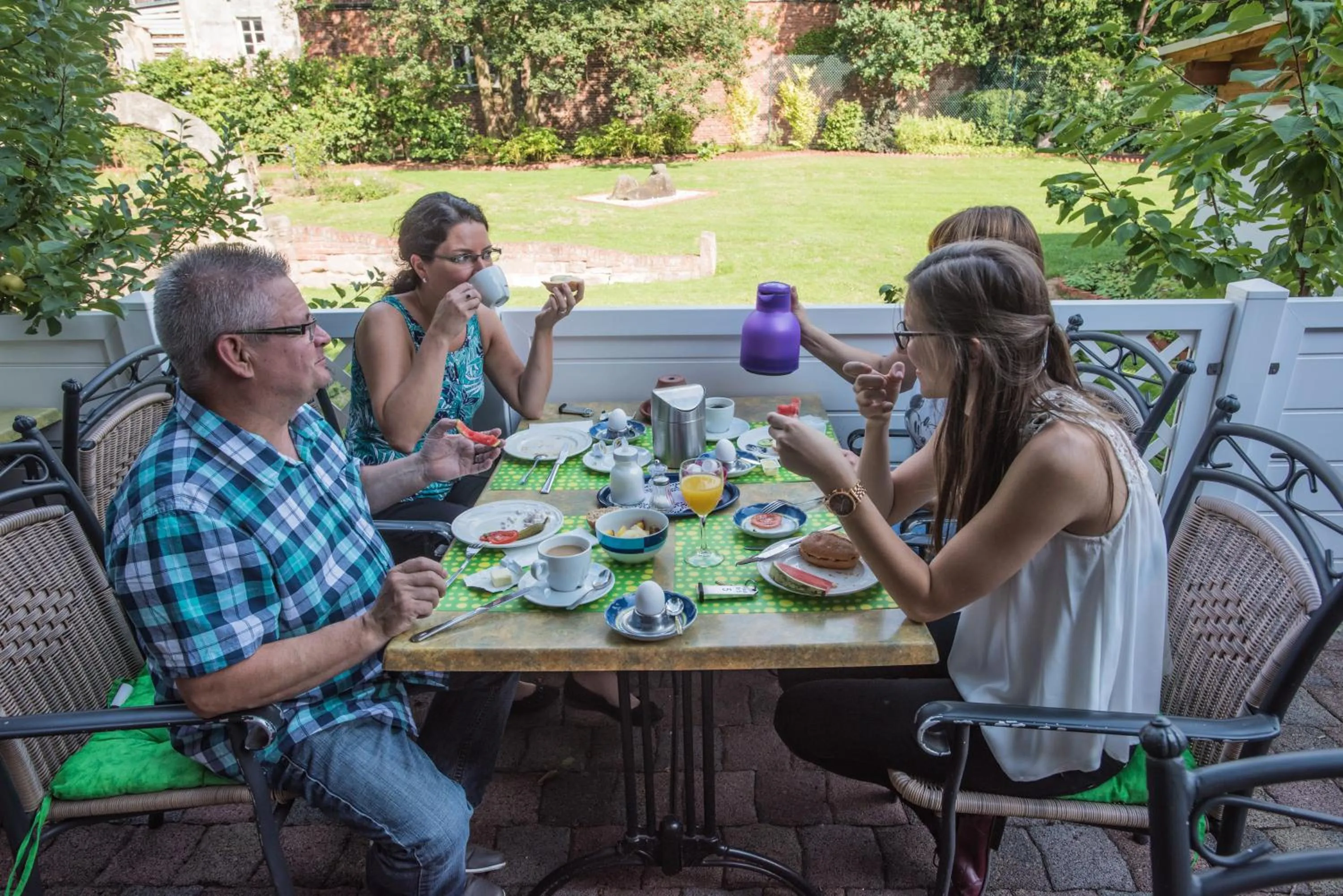 Food and drinks in Hotel & Auberge le Journal