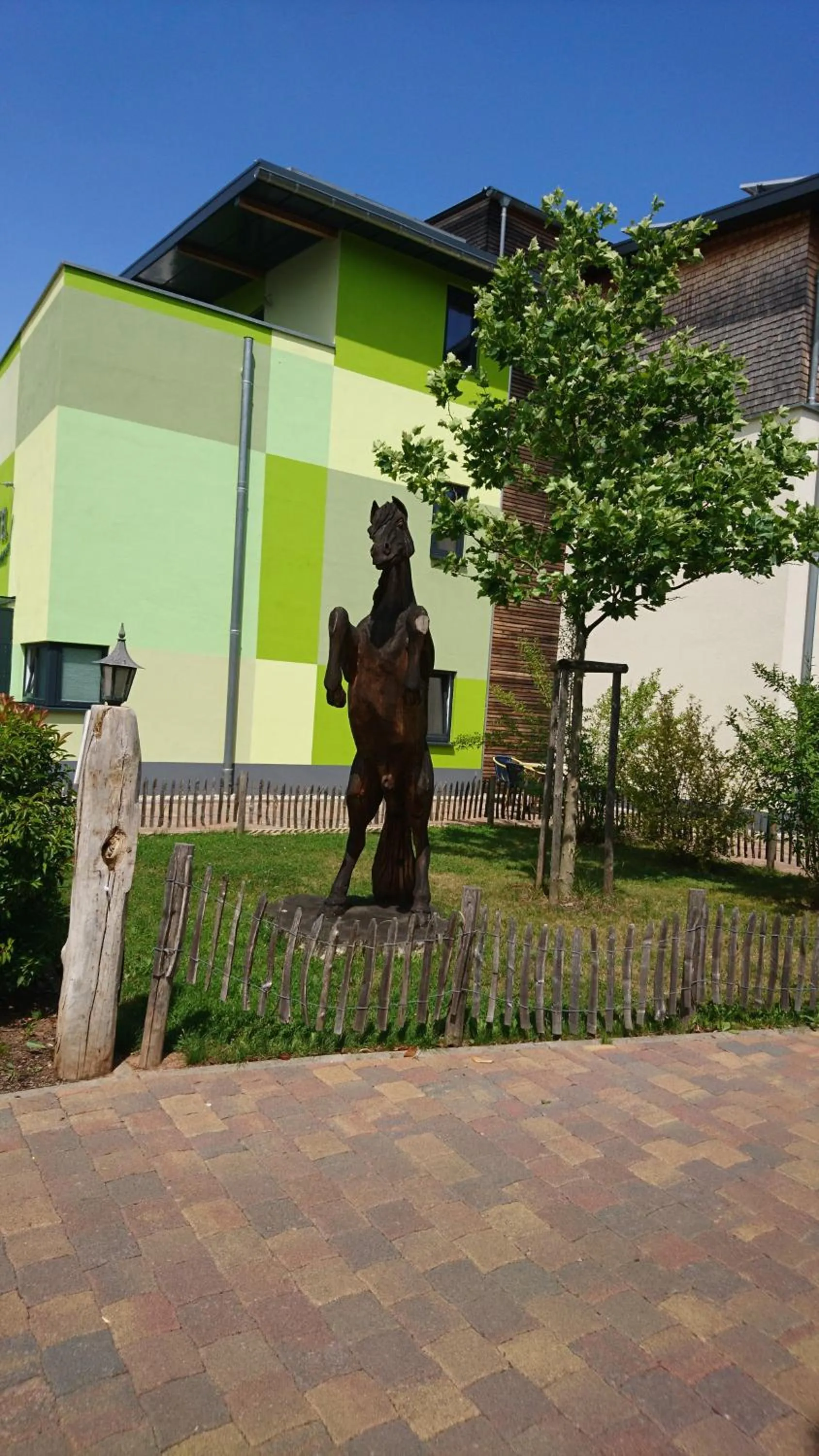 Property building in Hotel & Auberge le Journal