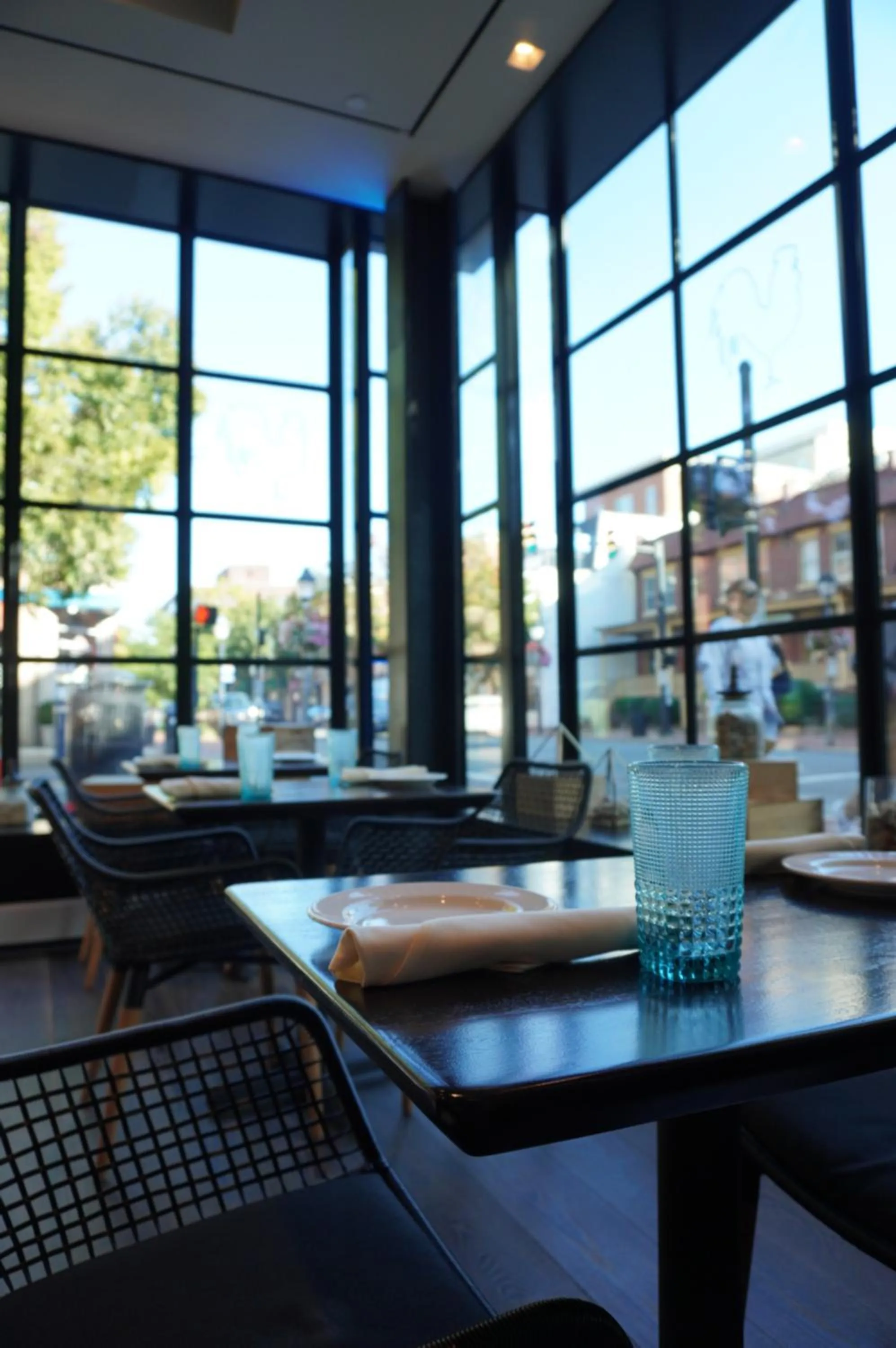 Dining area in Hyatt Centric Old Town Alexandria