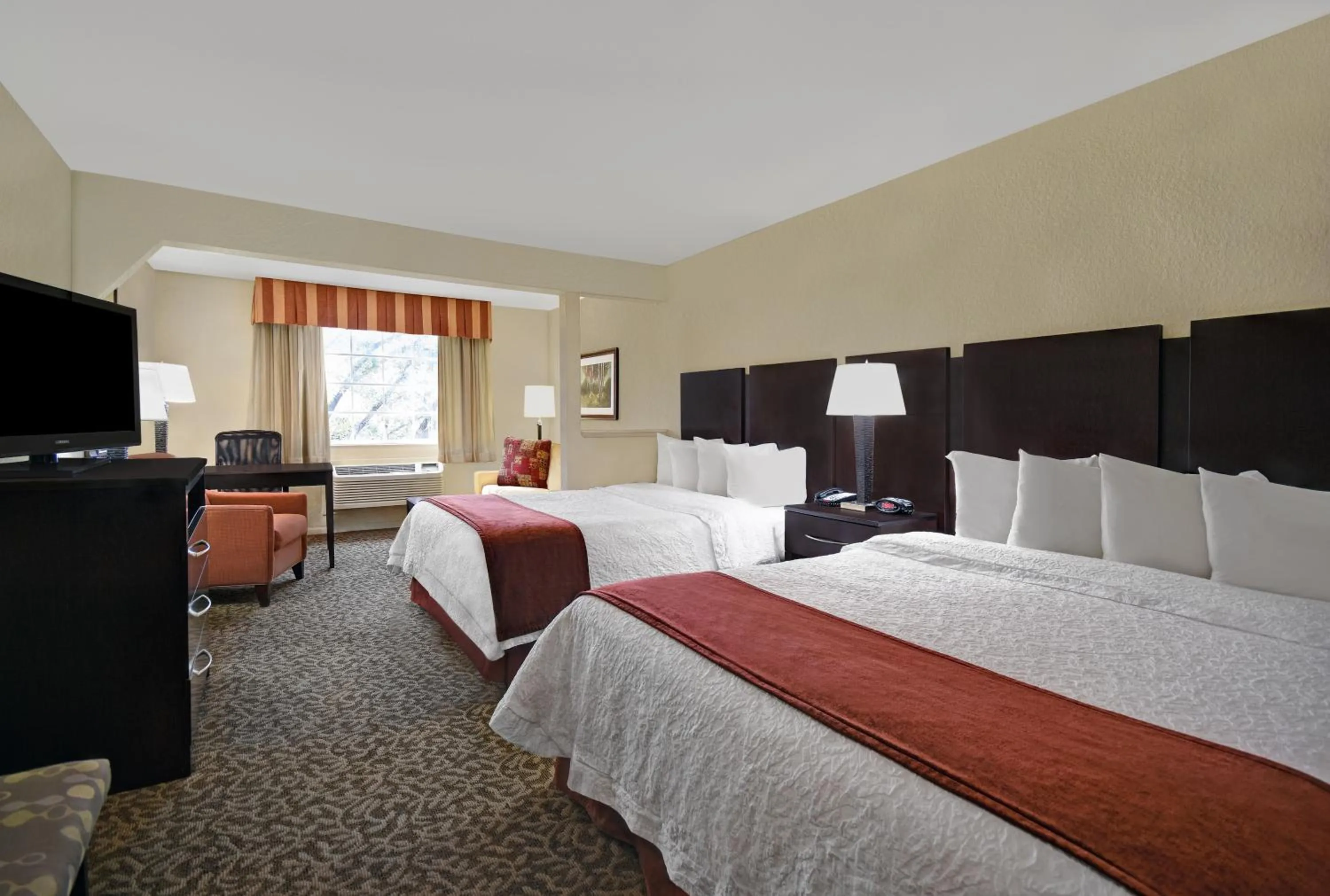 Bedroom, Bed in Baymont by Wyndham Houston/Westchase