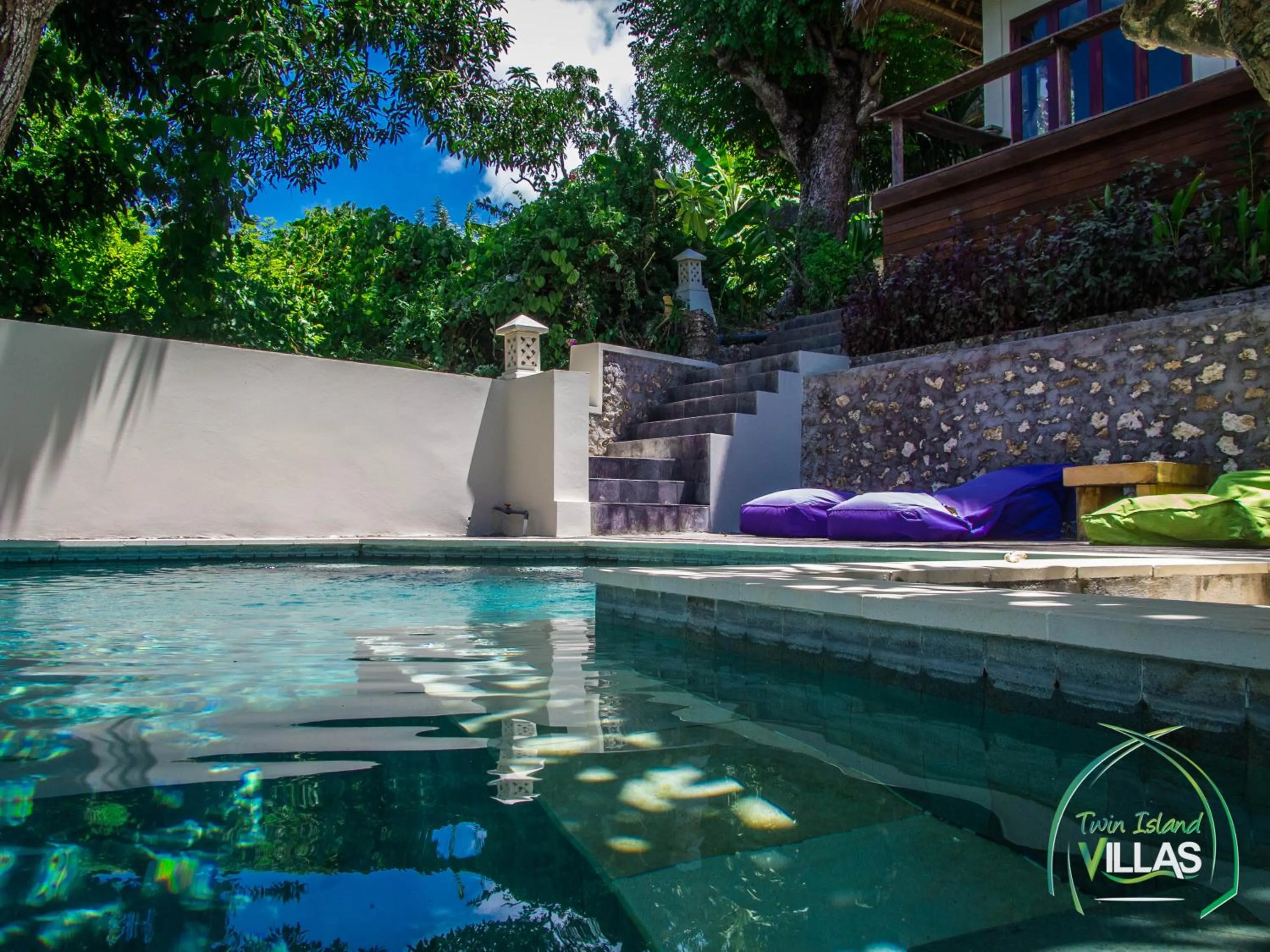 Patio in Twin Island Villas & Dive Resort