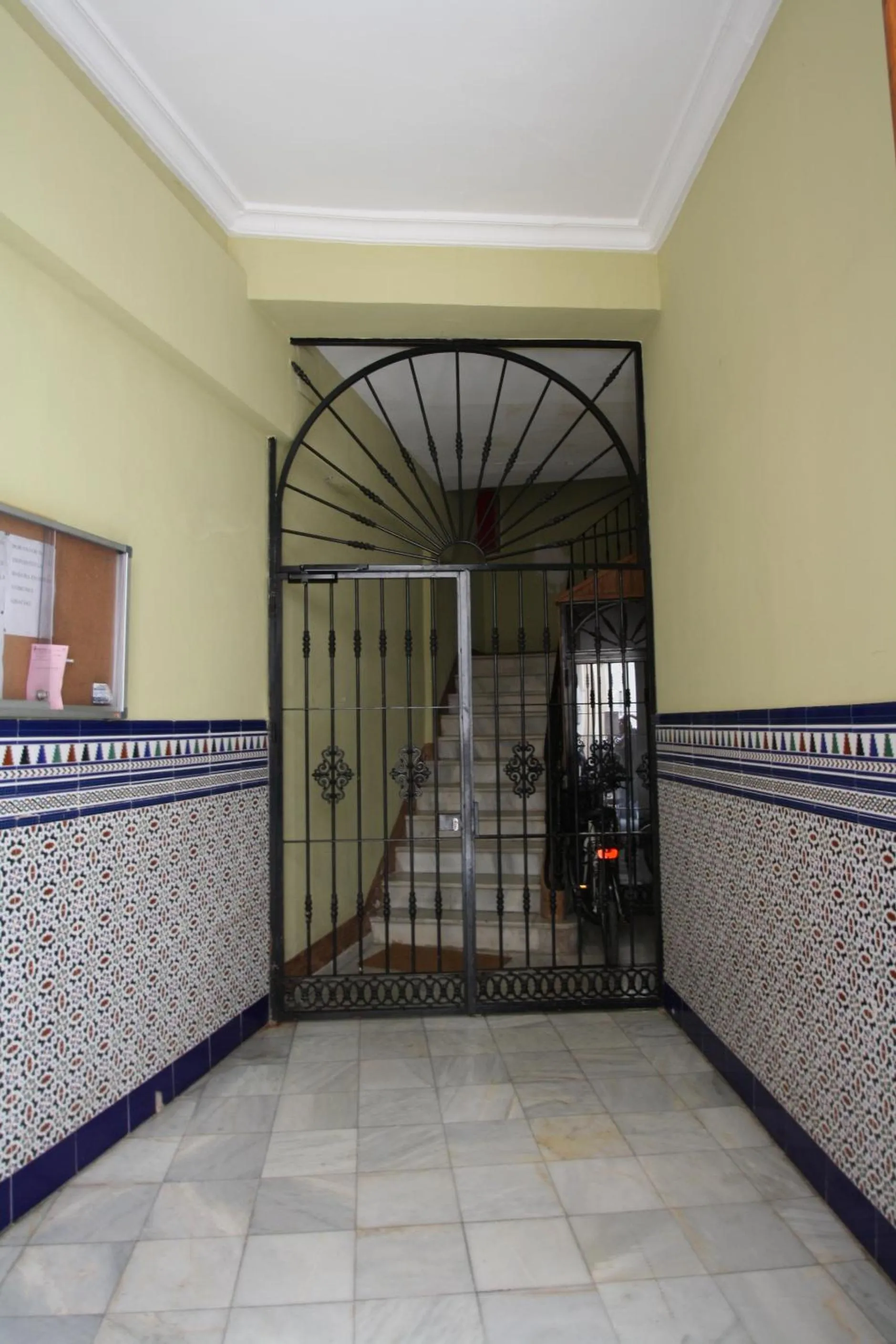 Facade/entrance in Mar y Arte Apartamentos