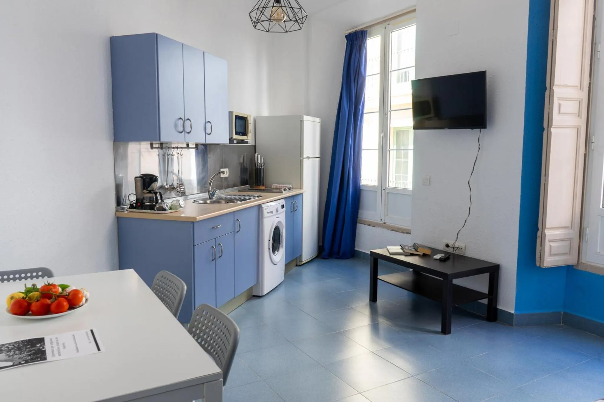 kitchen in Mar y Arte Apartamentos