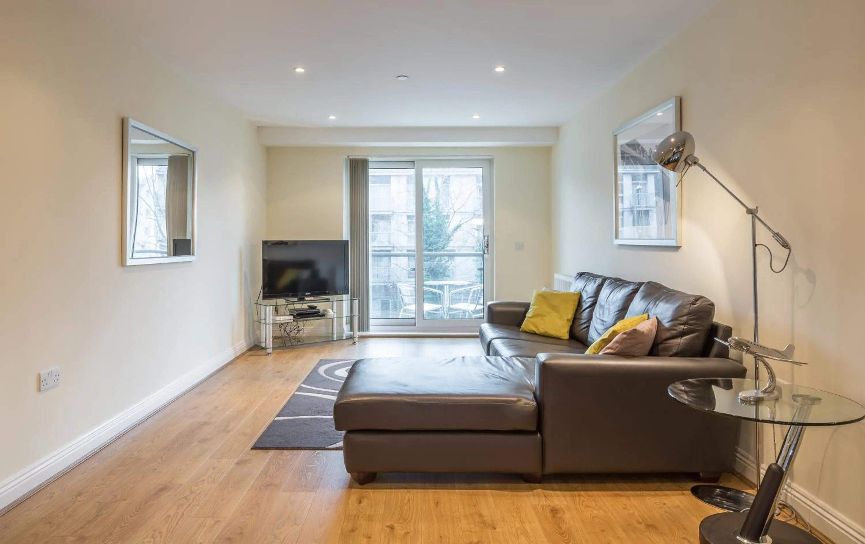 Day in House of Fisher - Equinox Place