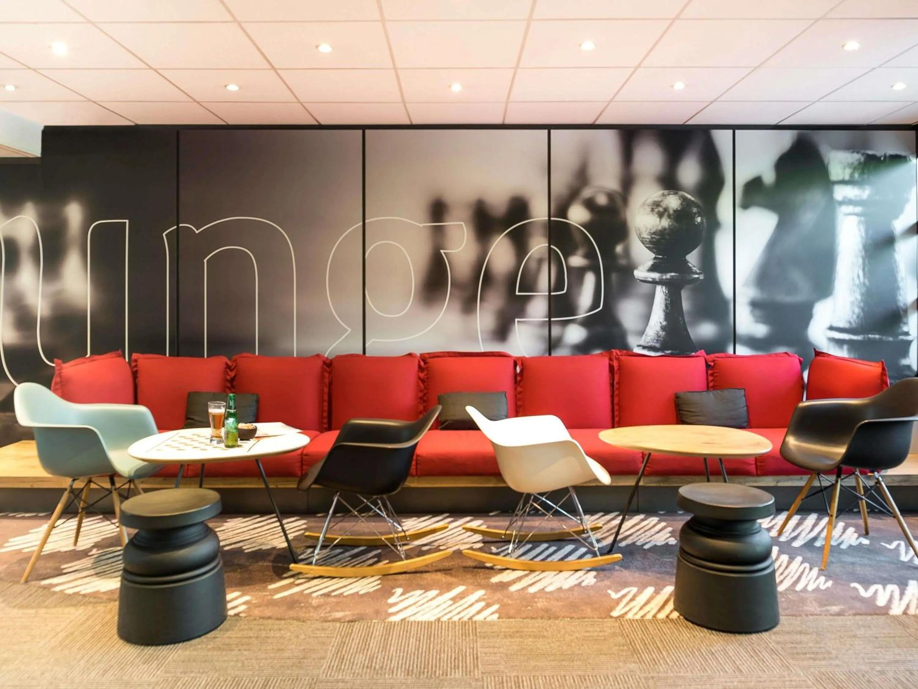 Property building in ibis Paris Saint-Denis Stade Sud