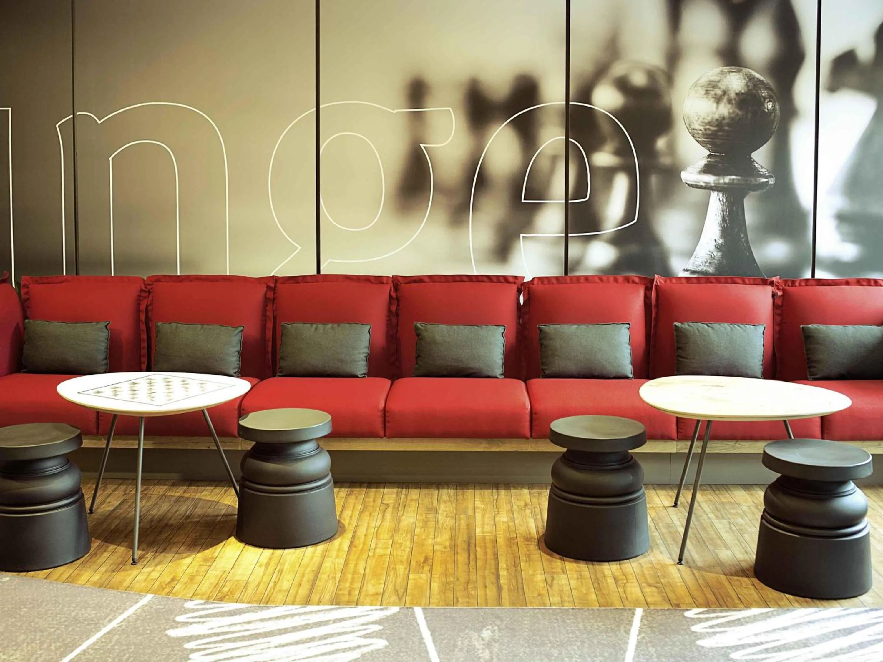 Property building in ibis Paris Saint-Denis Stade Sud