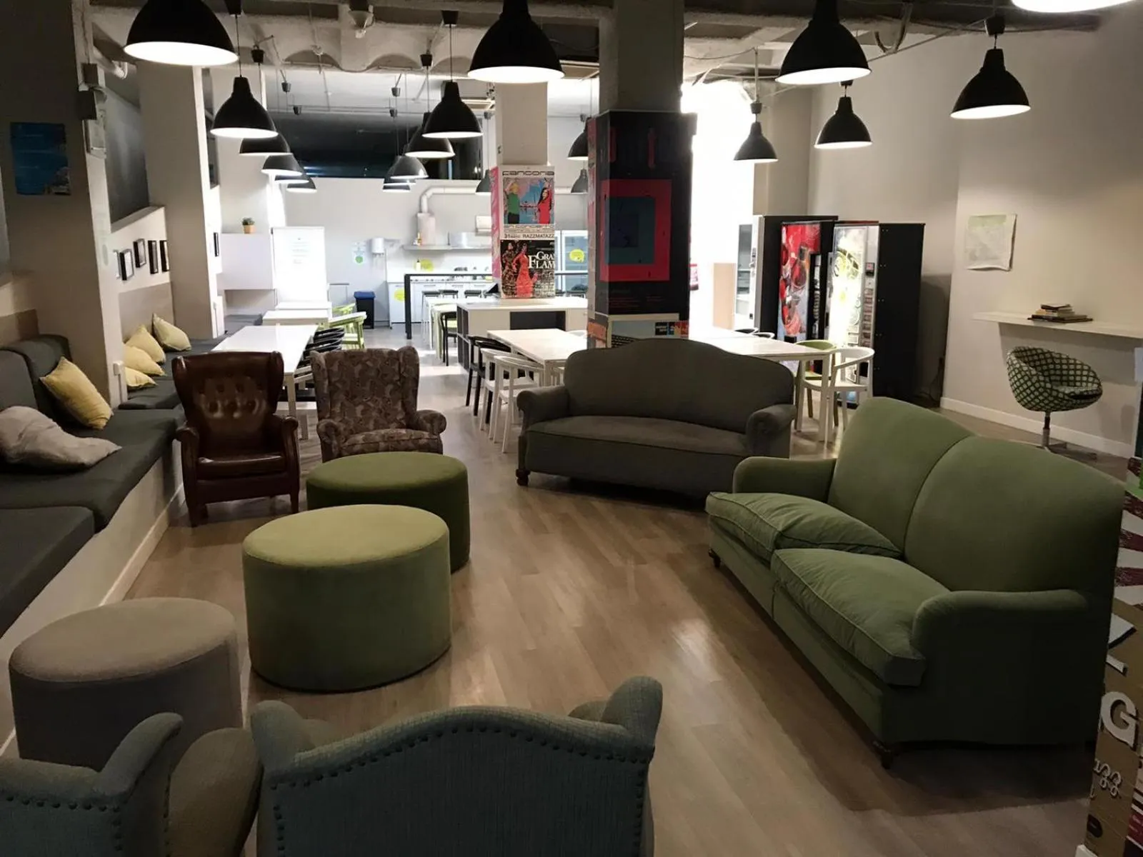 Hola Hostal Eixample