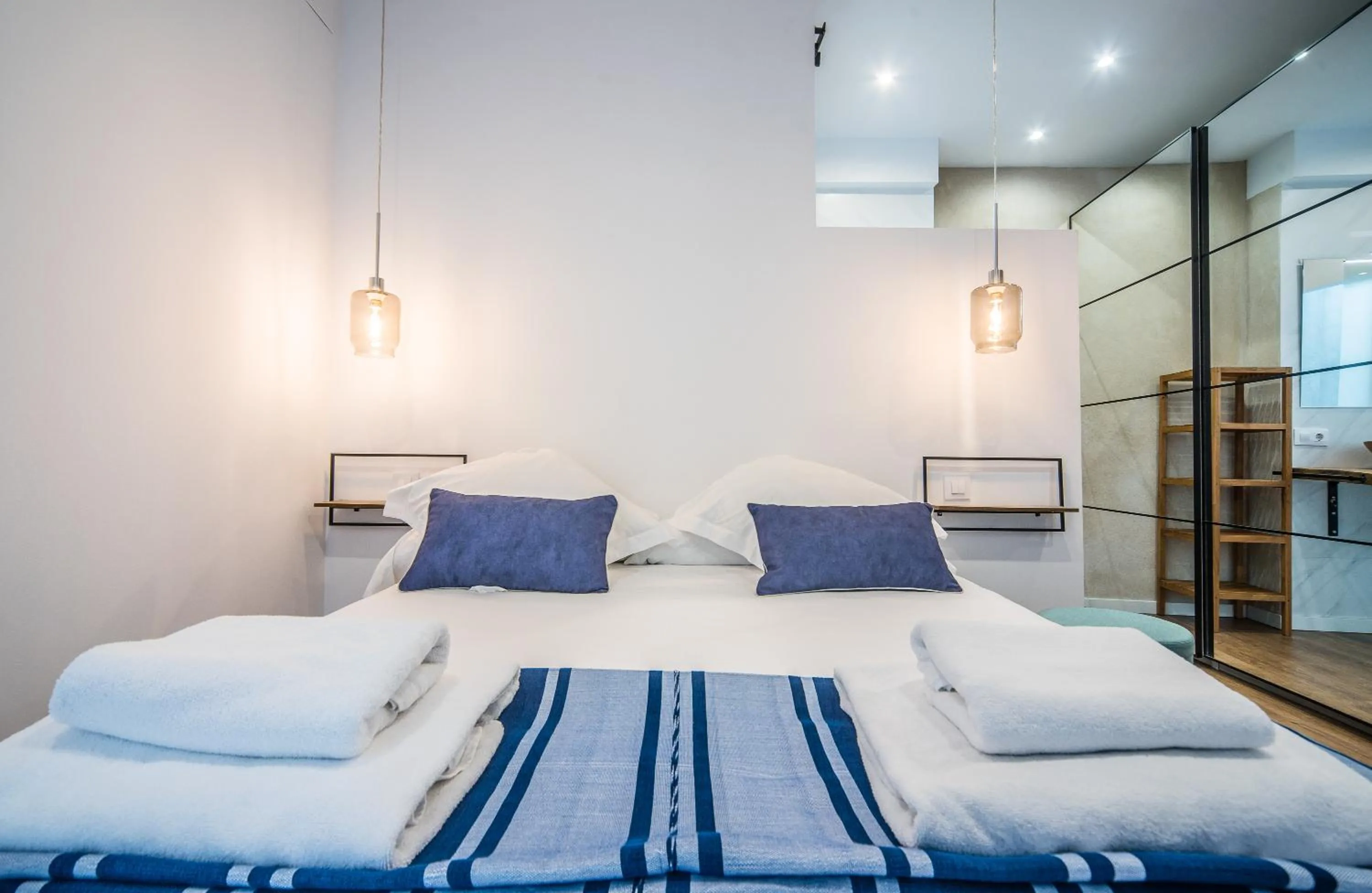 REY DE SEVILLA FLATS - Duplex Museo