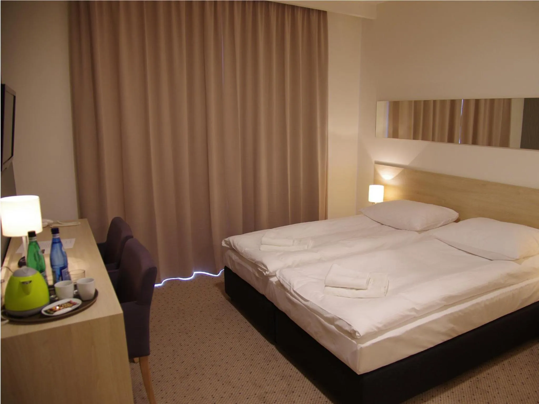 Bedroom, Bed in Hotel Uniejów