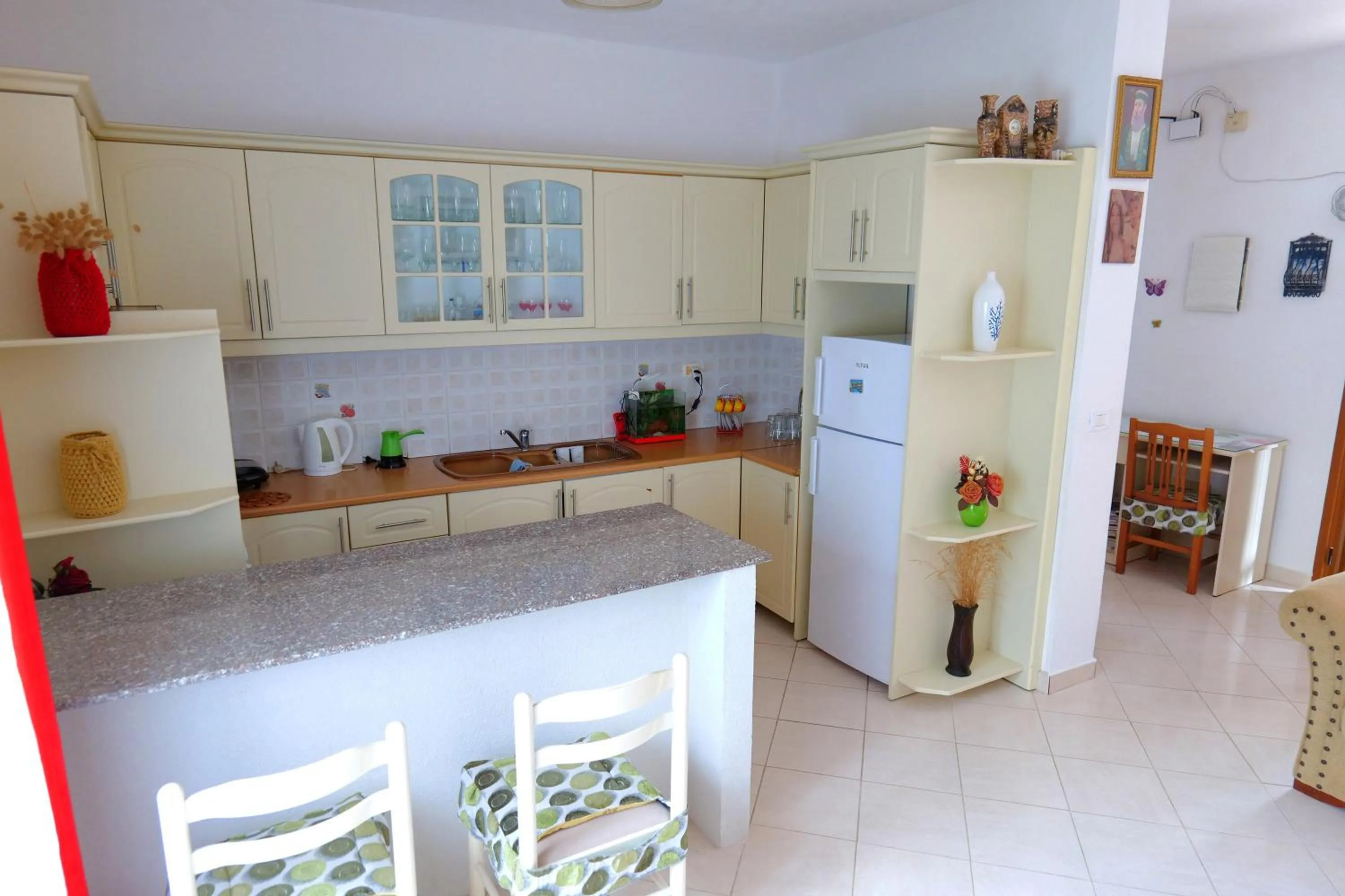 Dining area in Vila Fredi