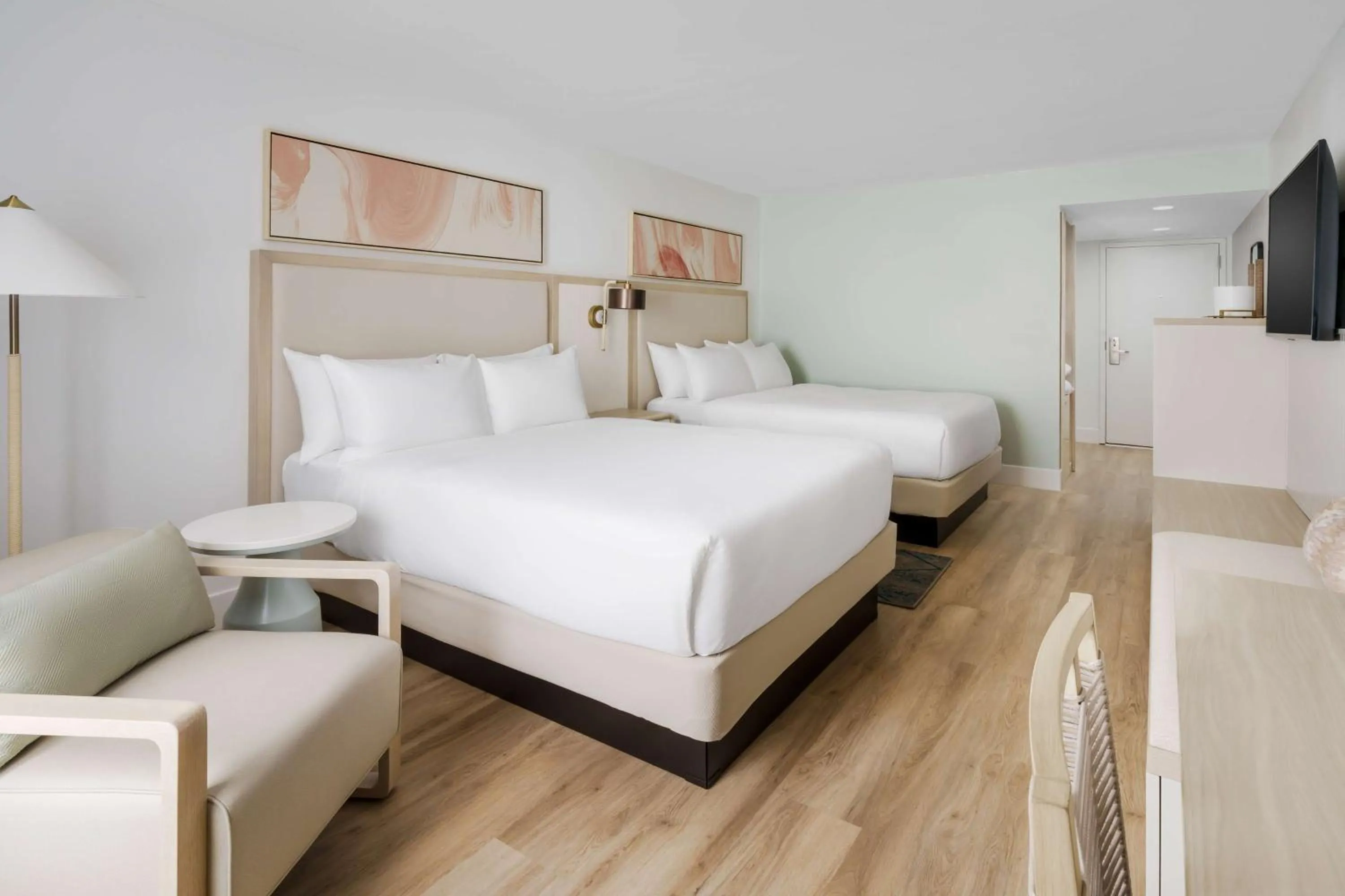 Bed in Beal House Fort Walton Beach, Tapestry Collection By Hilton