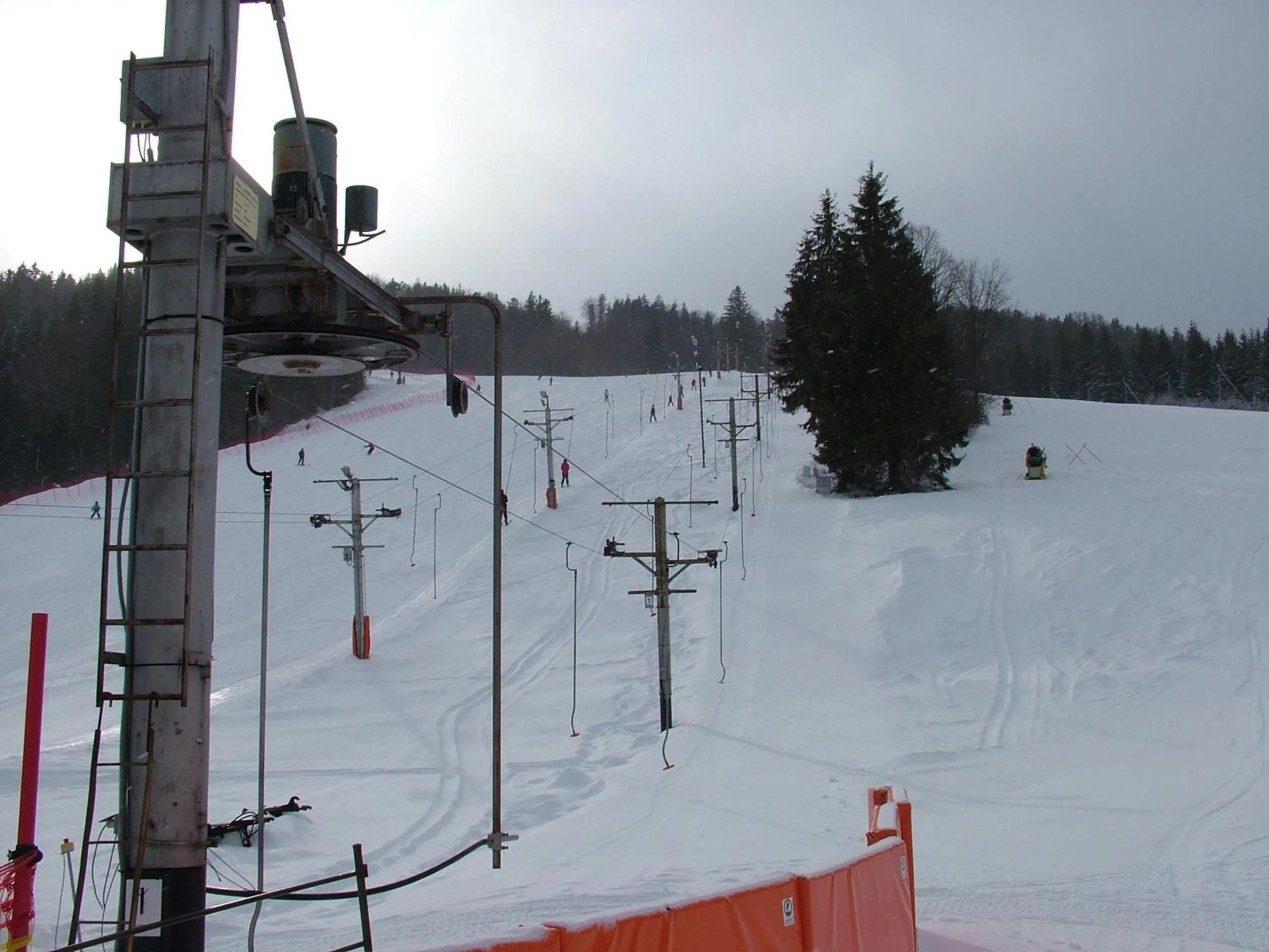 Skiing in Apartmán KLAUDIA Tále