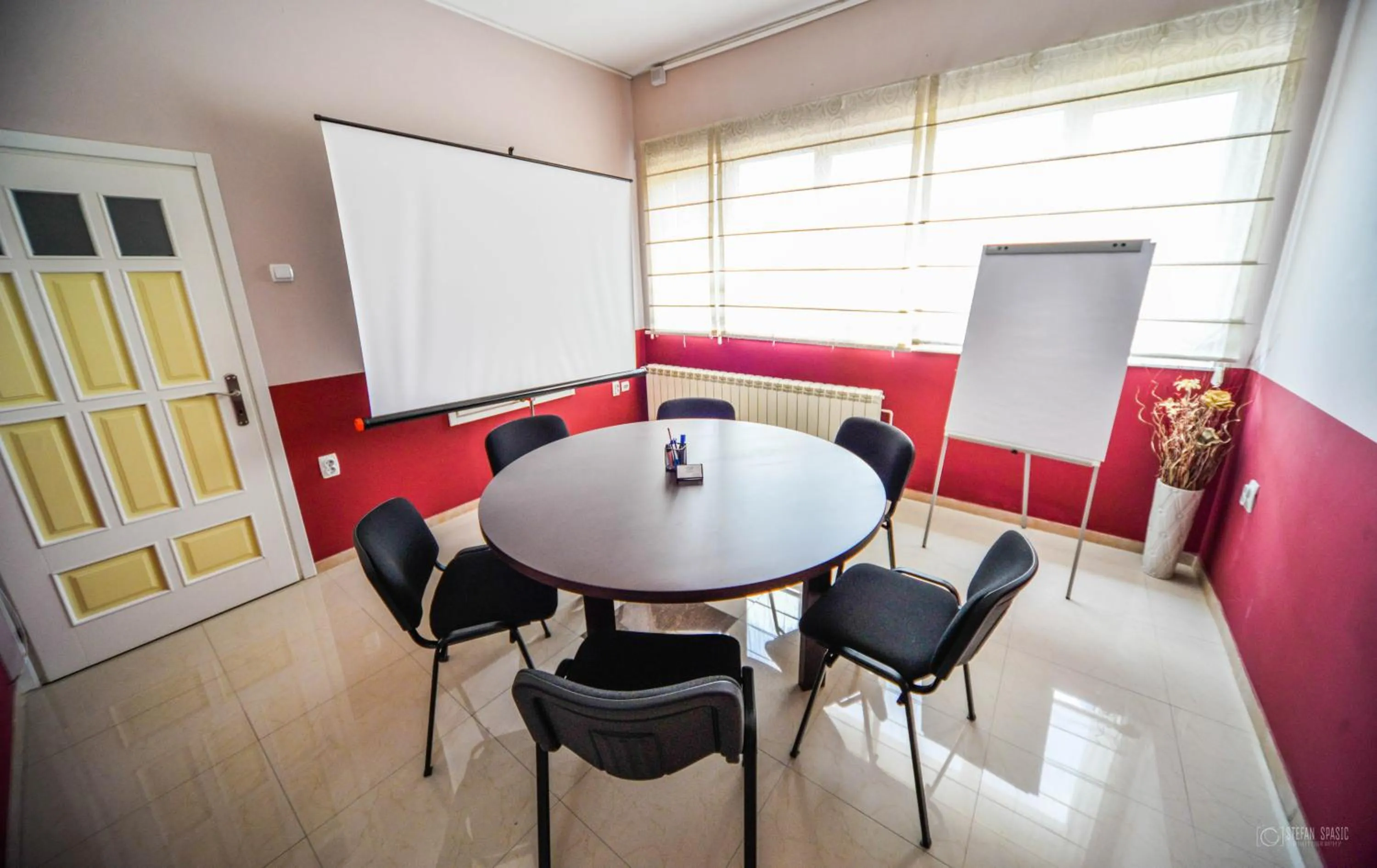 Meeting/conference room in Garni Hotel 018 In