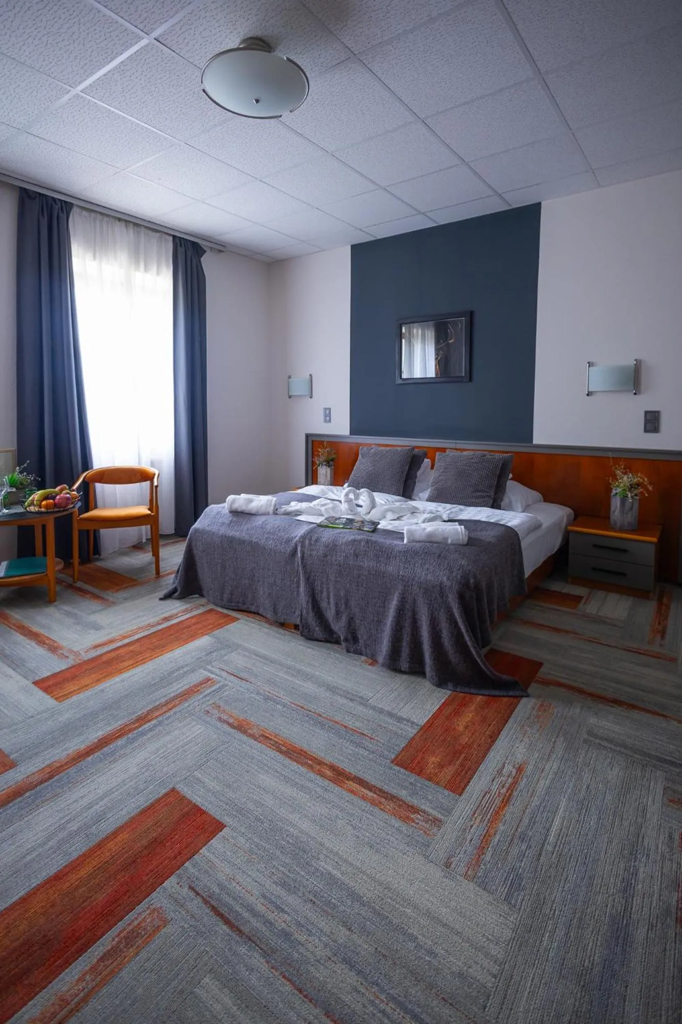 Bed in 4 Évszak Hegyihotel