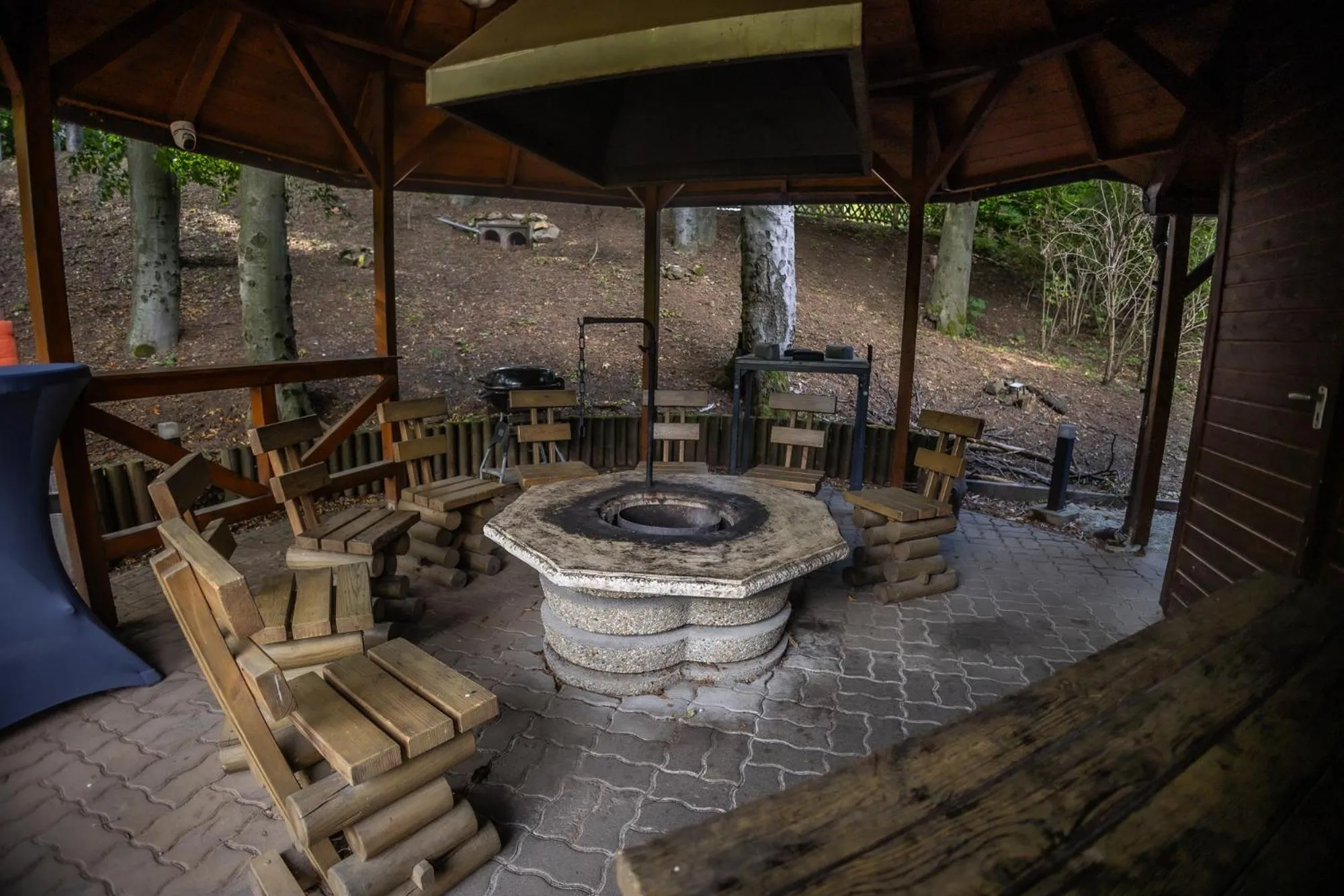 BBQ facilities in 4 Évszak Hegyihotel