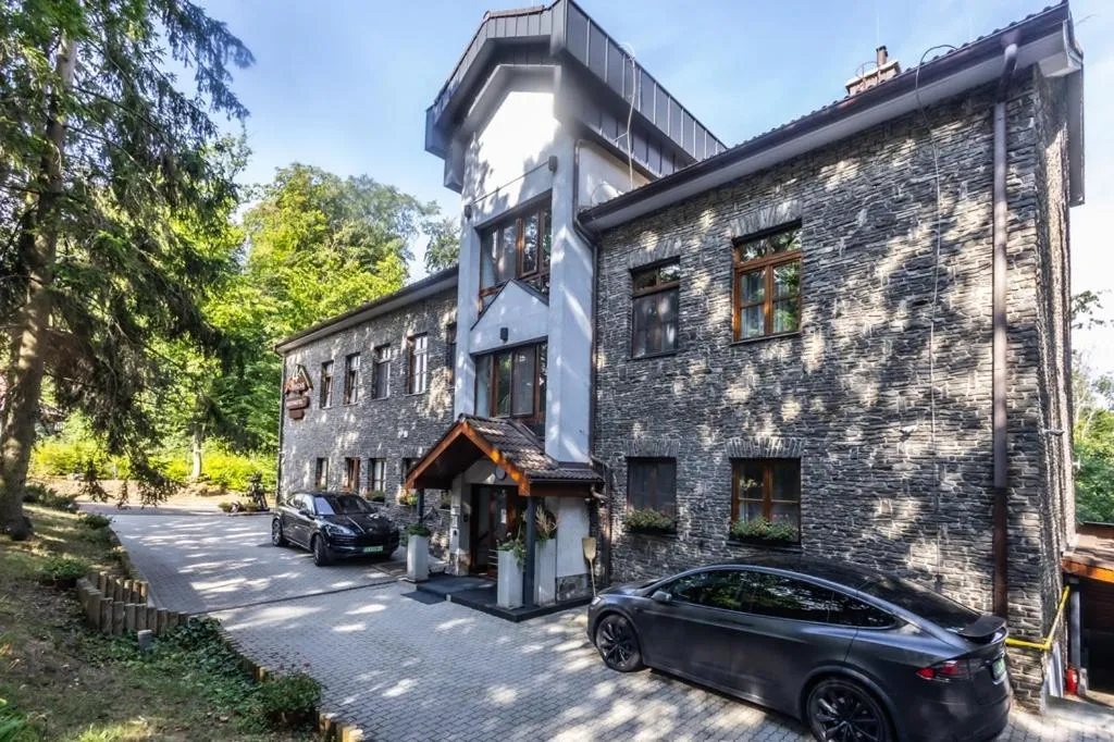 Property building in 4 Évszak Hegyihotel