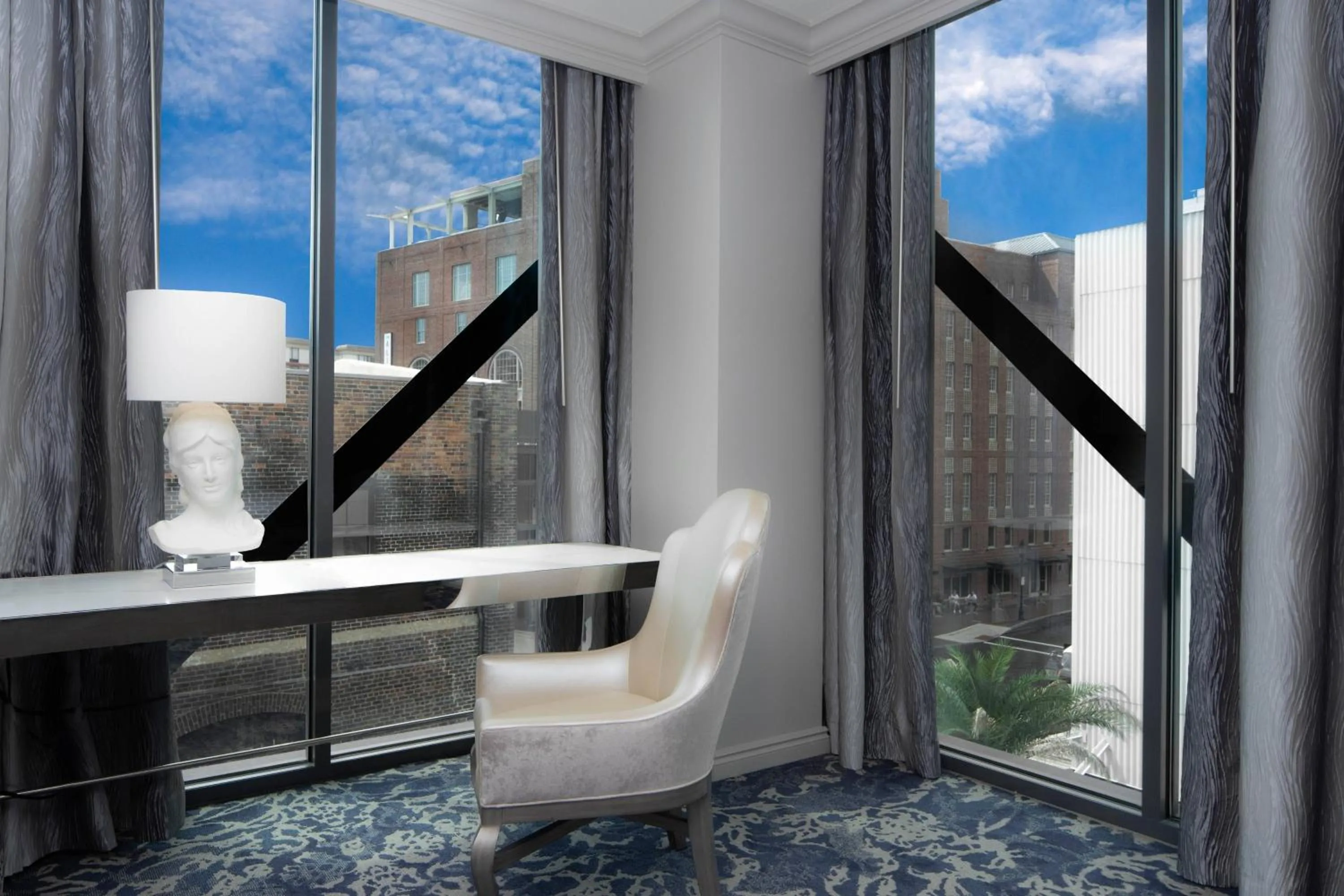 Photo of the whole room in JW Marriott Savannah Plant Riverside District