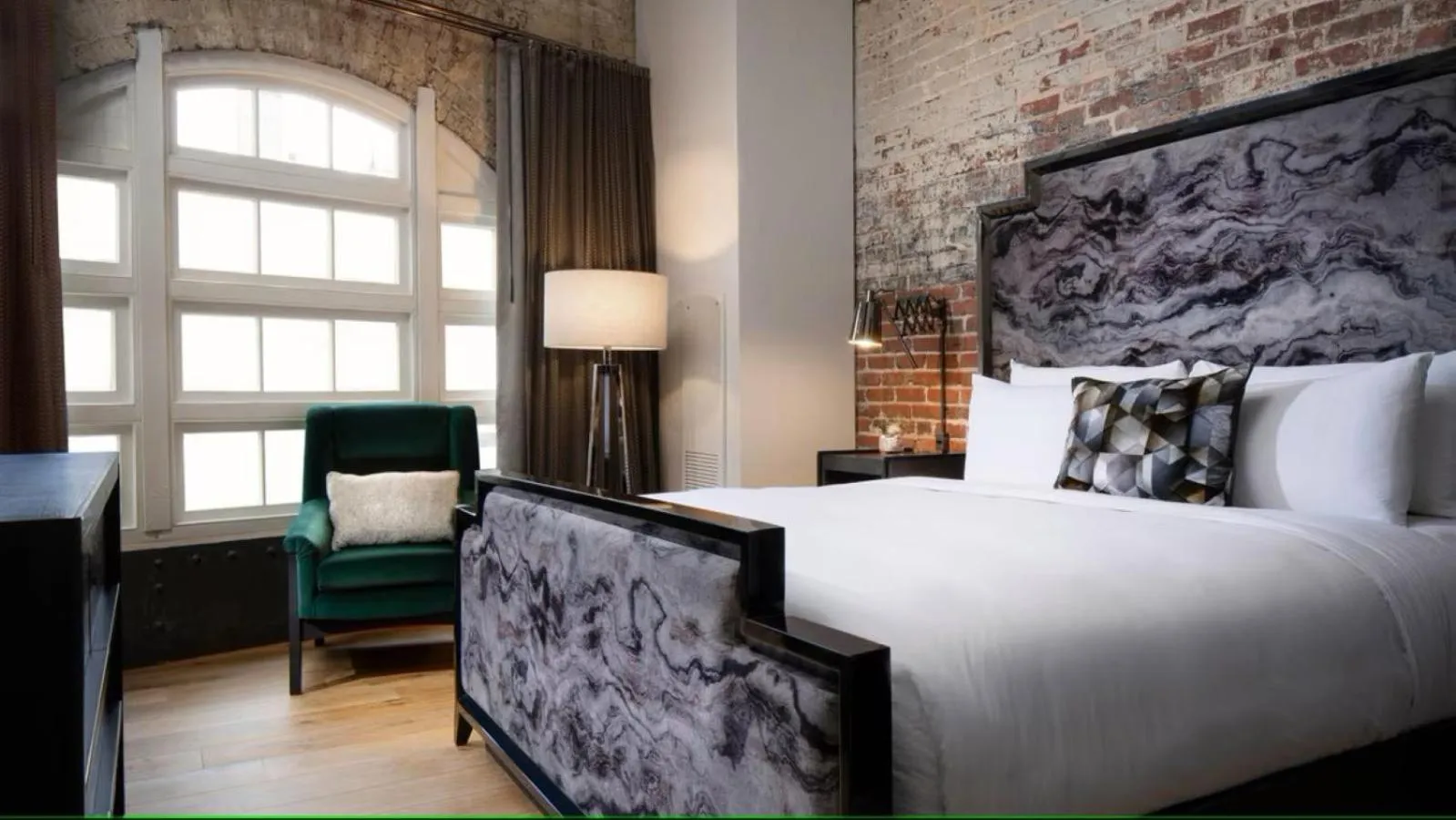 Bedroom, Bed in JW Marriott Savannah Plant Riverside District