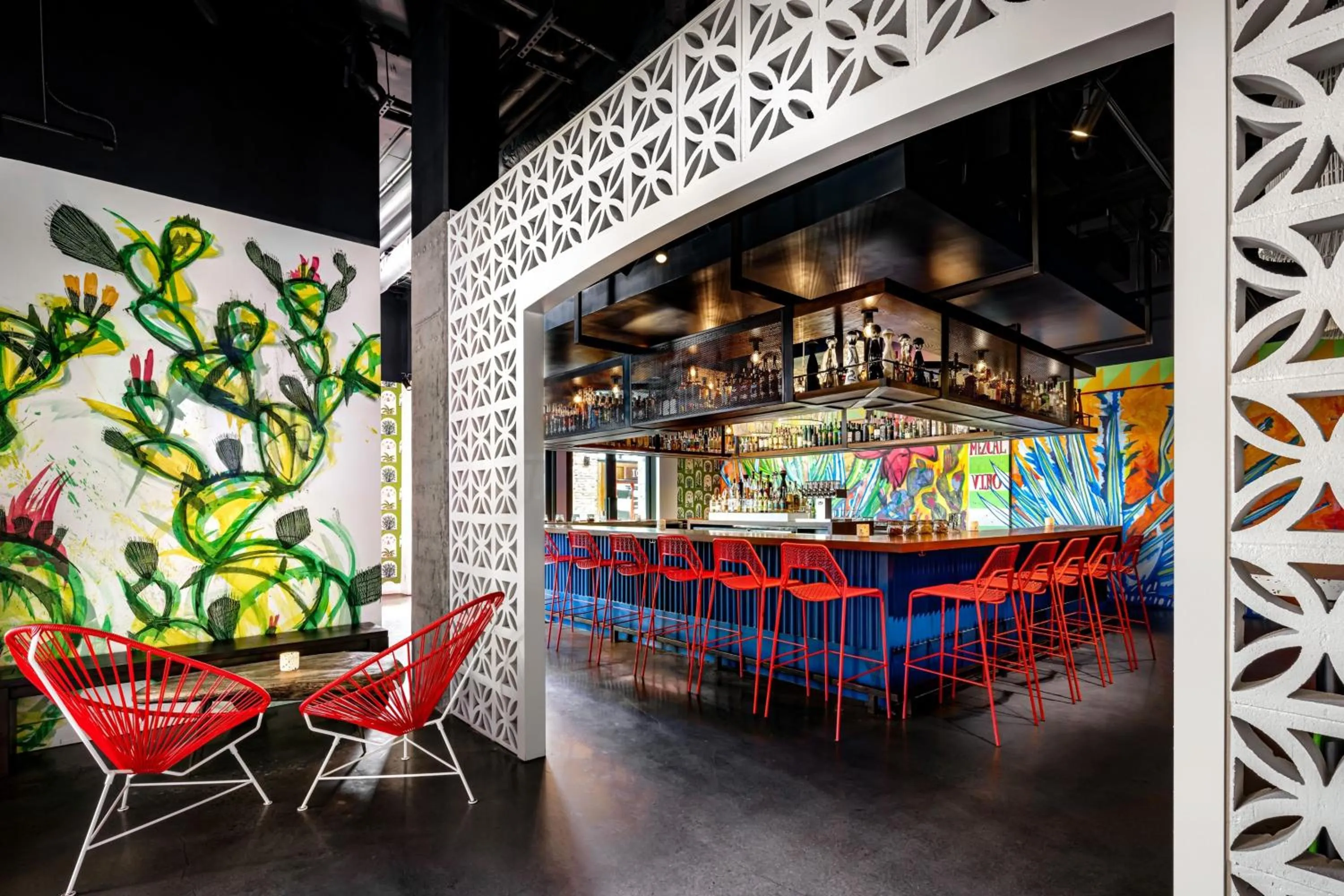 Restaurant/places to eat in JW Marriott Savannah Plant Riverside District