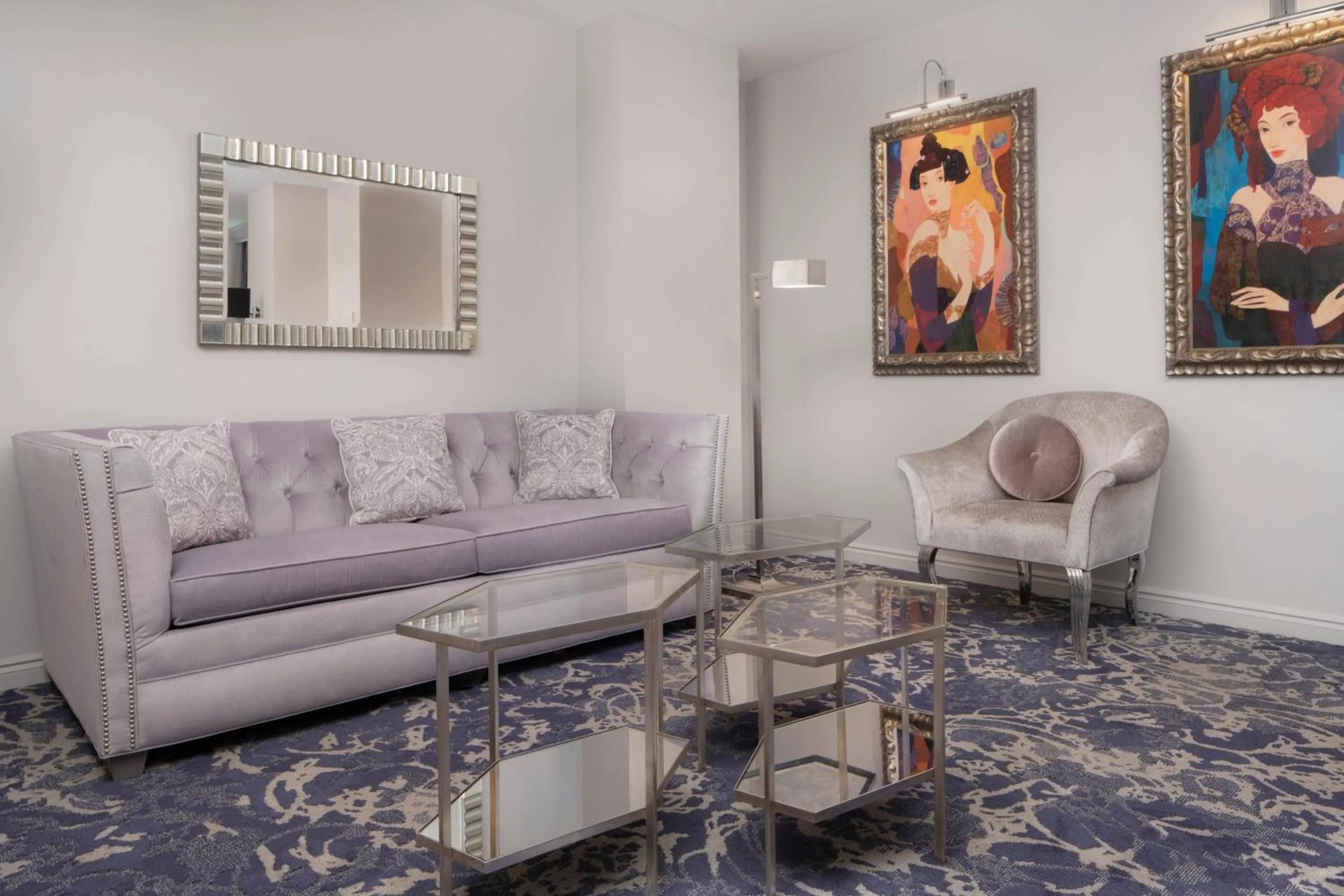 Living room in JW Marriott Savannah Plant Riverside District