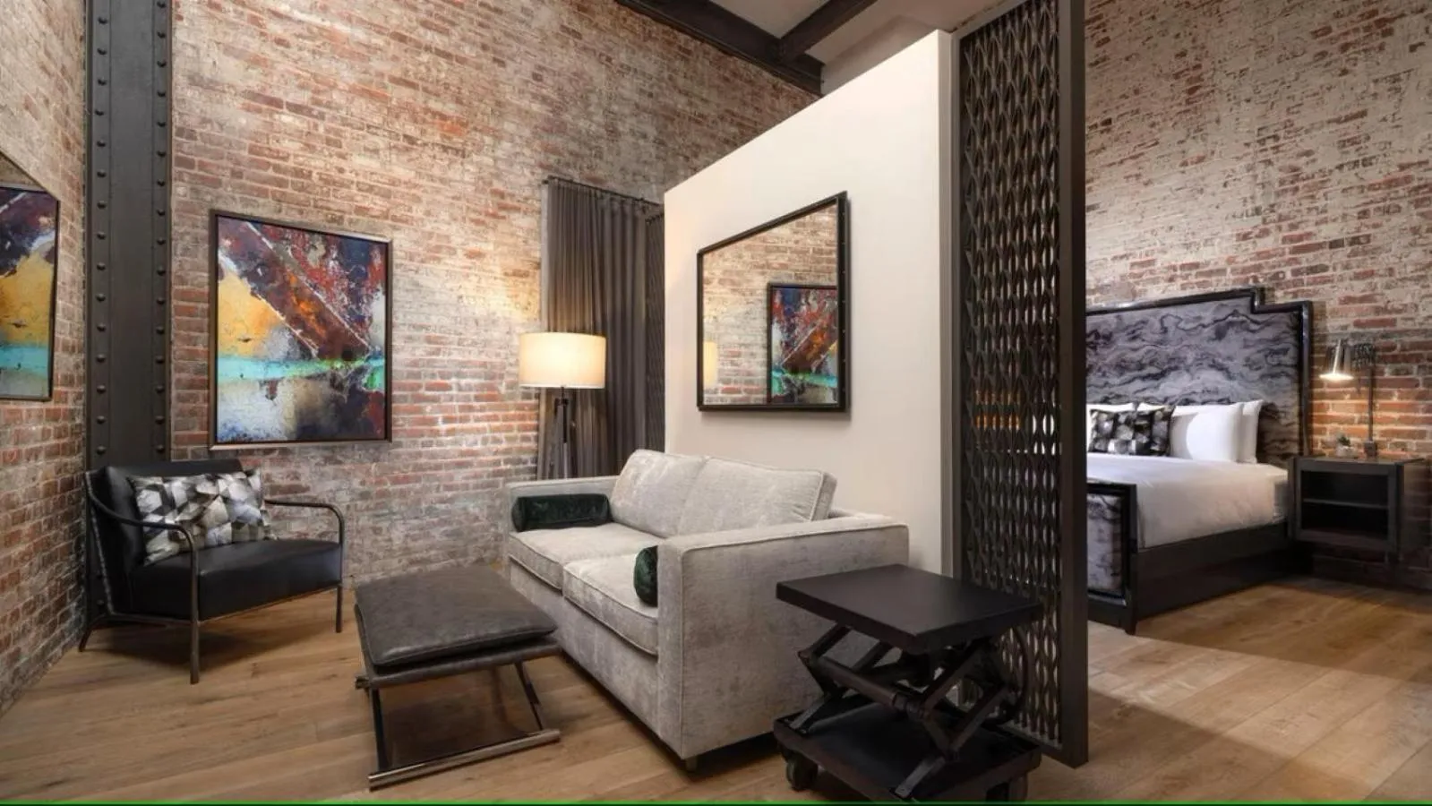 Living room, Bed in JW Marriott Savannah Plant Riverside District