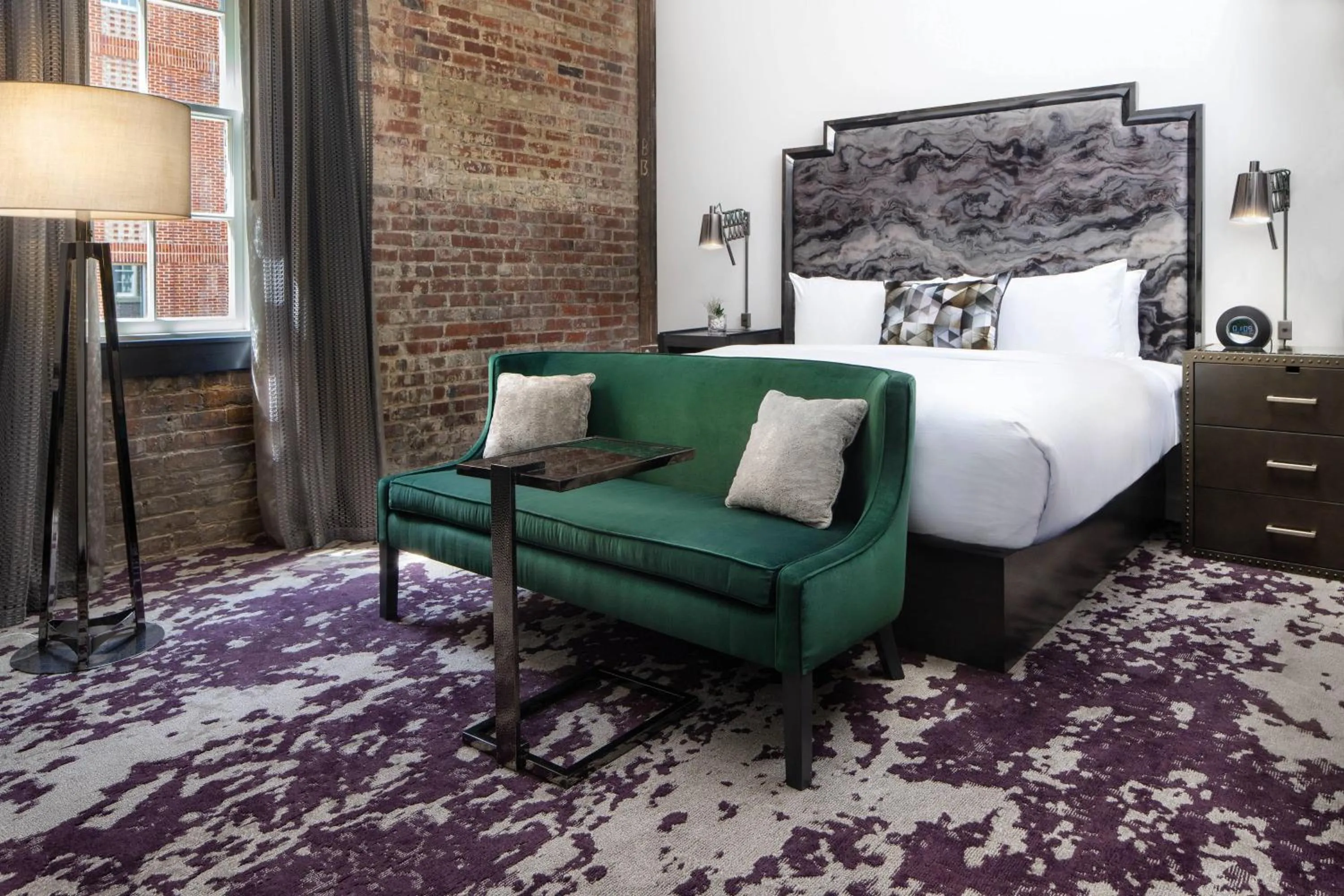 Photo of the whole room, Bed in JW Marriott Savannah Plant Riverside District