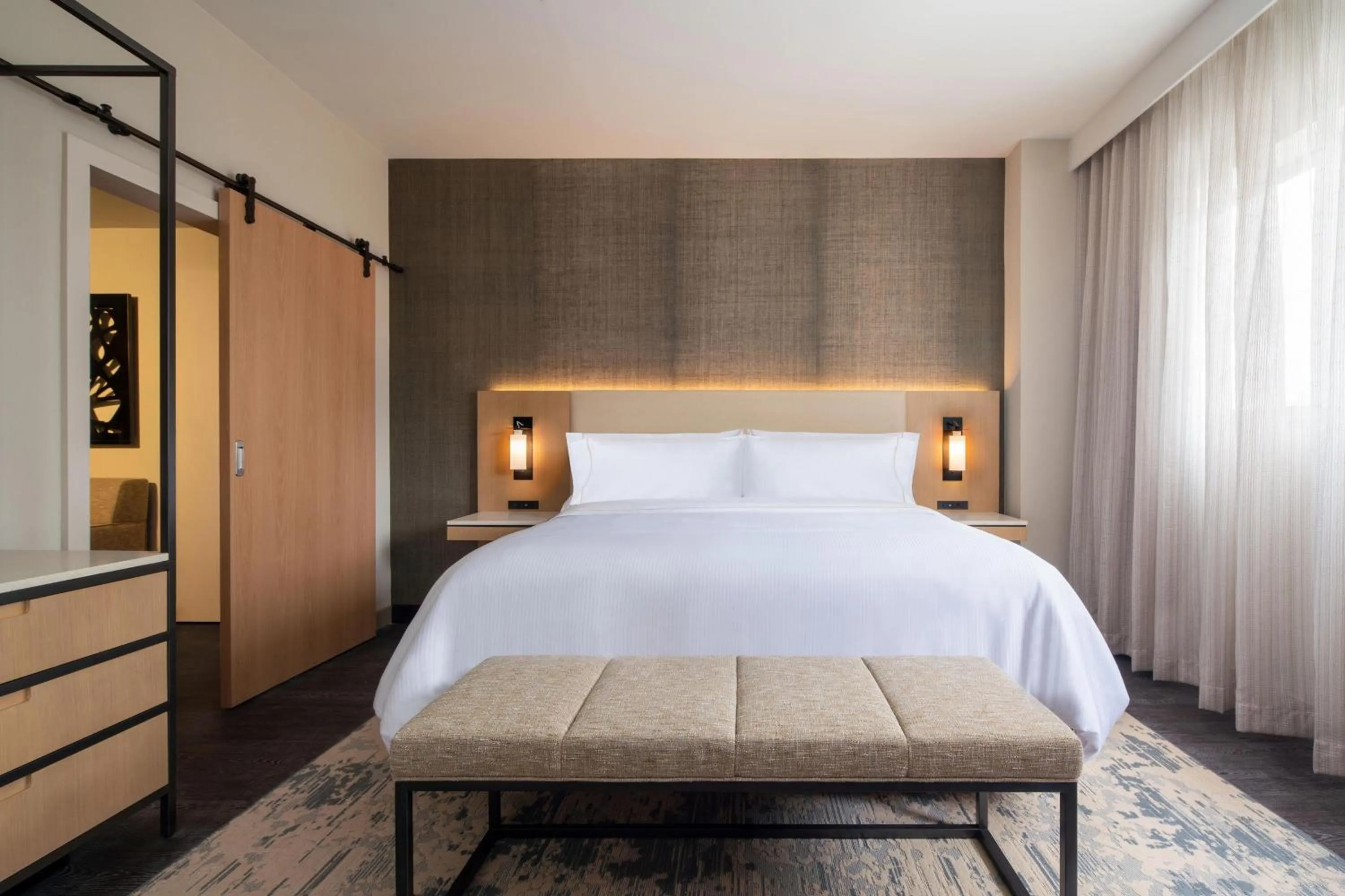 Bedroom, Bed in The Westin Houston Medical Center - Museum District