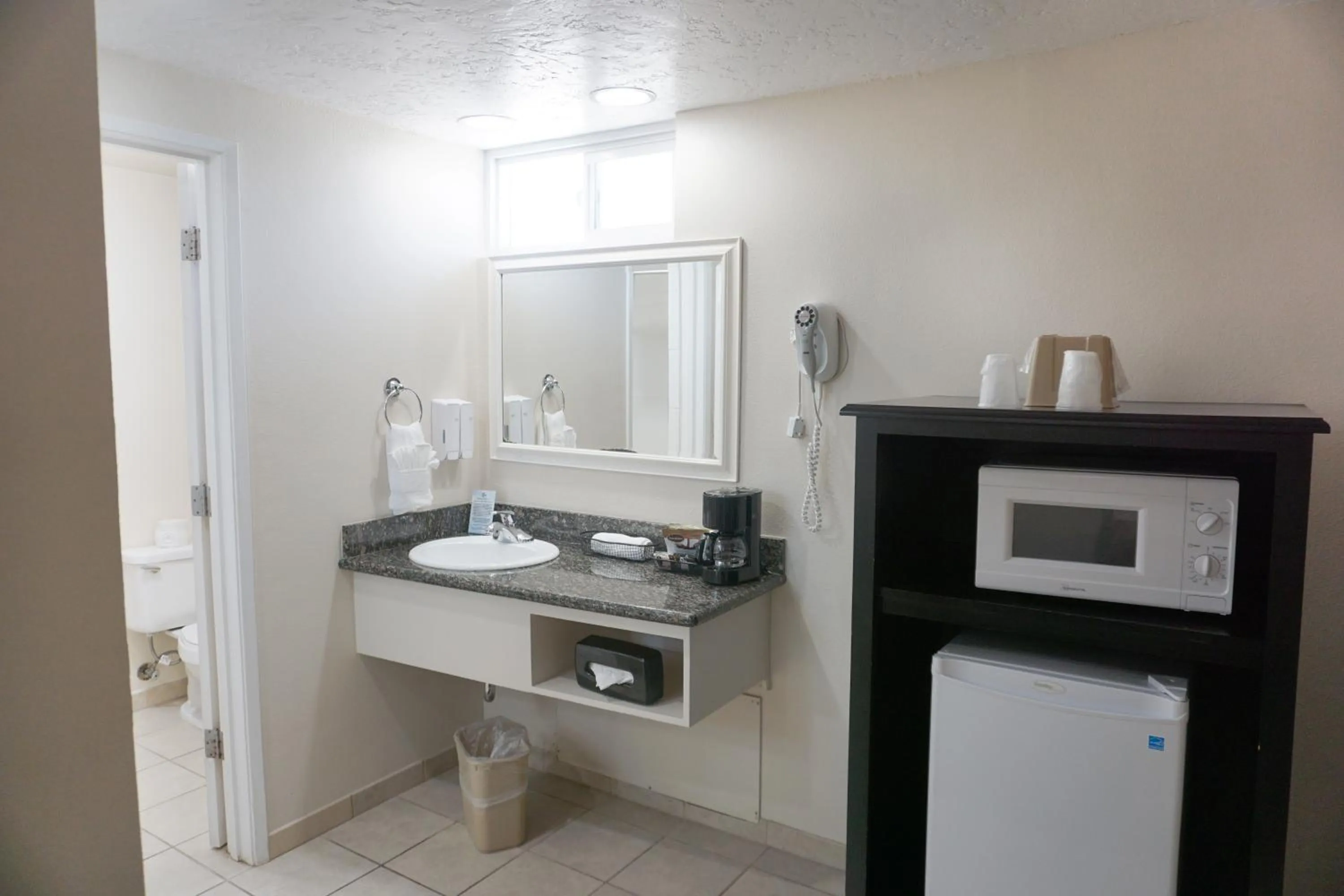 Bathroom in King Frederik Inn