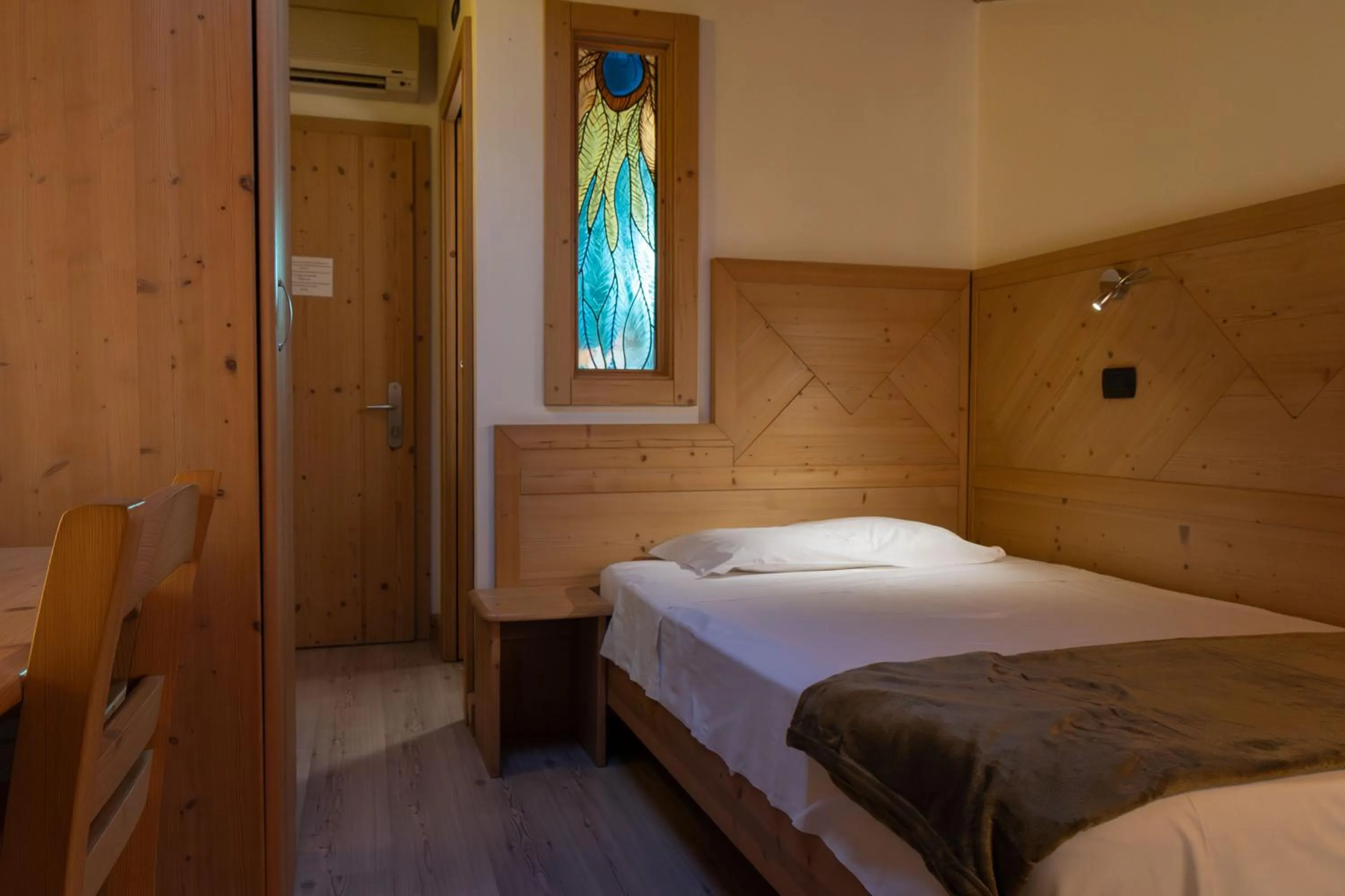 Bedroom, Bed in Ai Vellutai