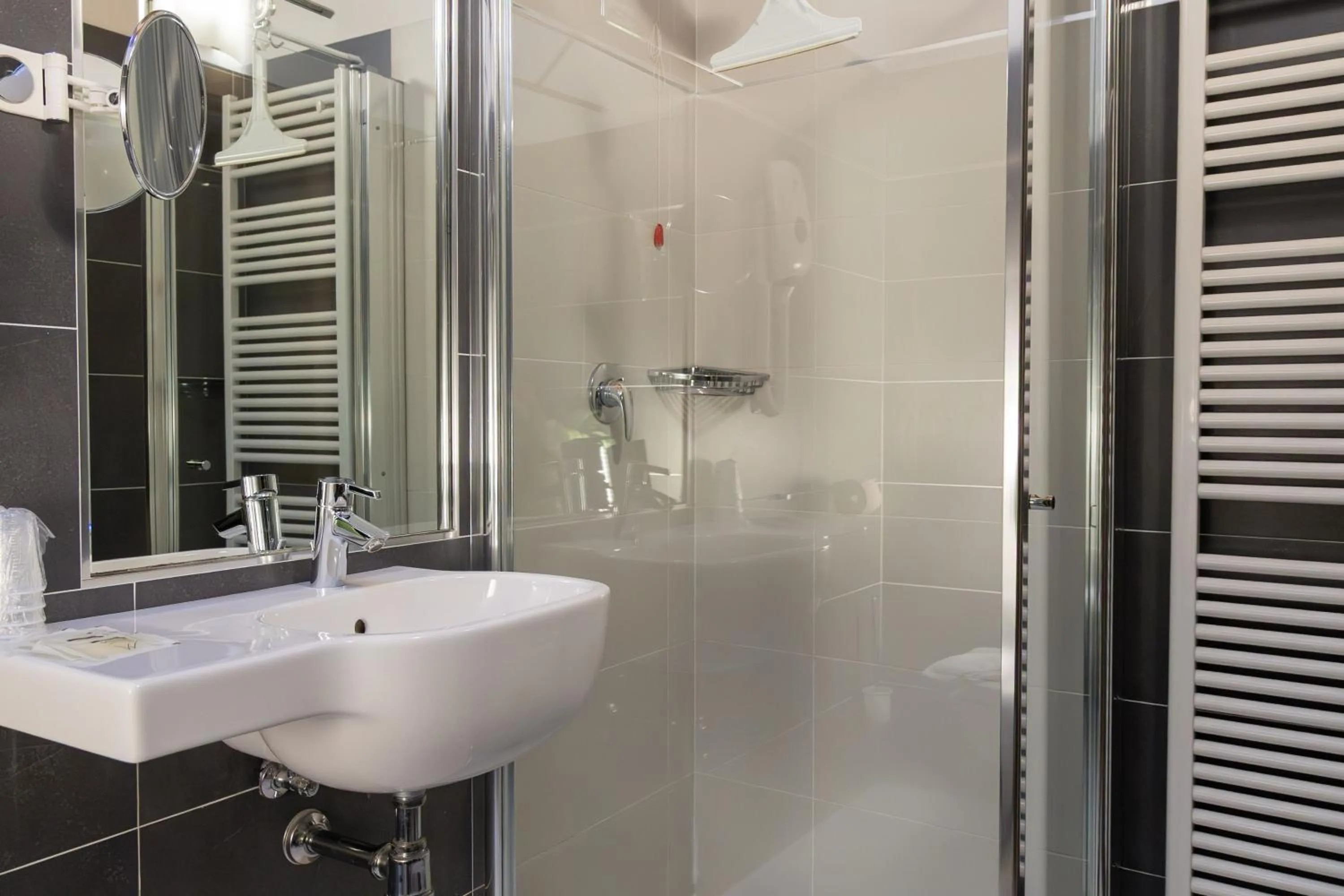 Bathroom in Ai Vellutai