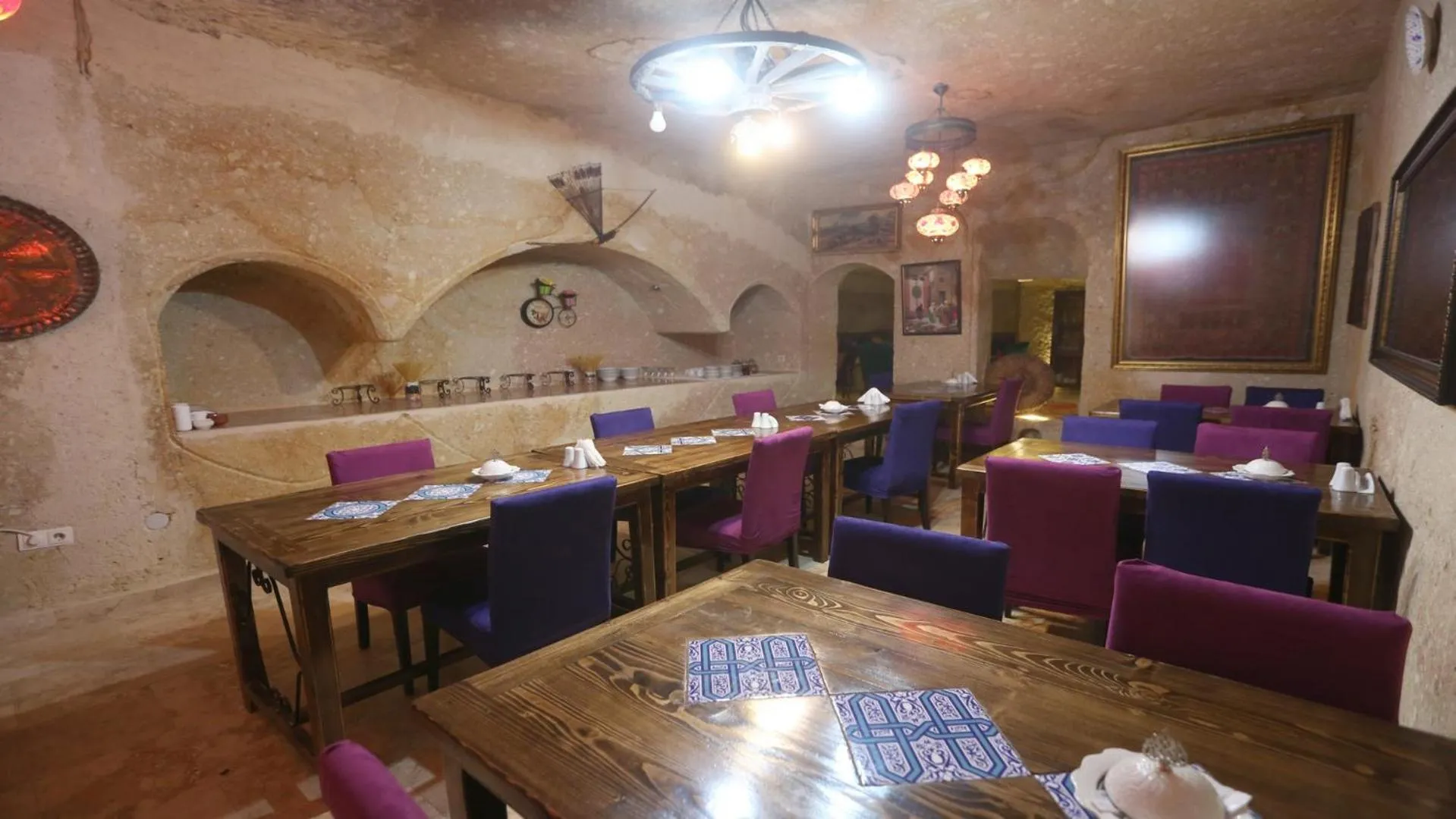 Restaurant/places to eat in Cappadocia Abras Cave Hotel