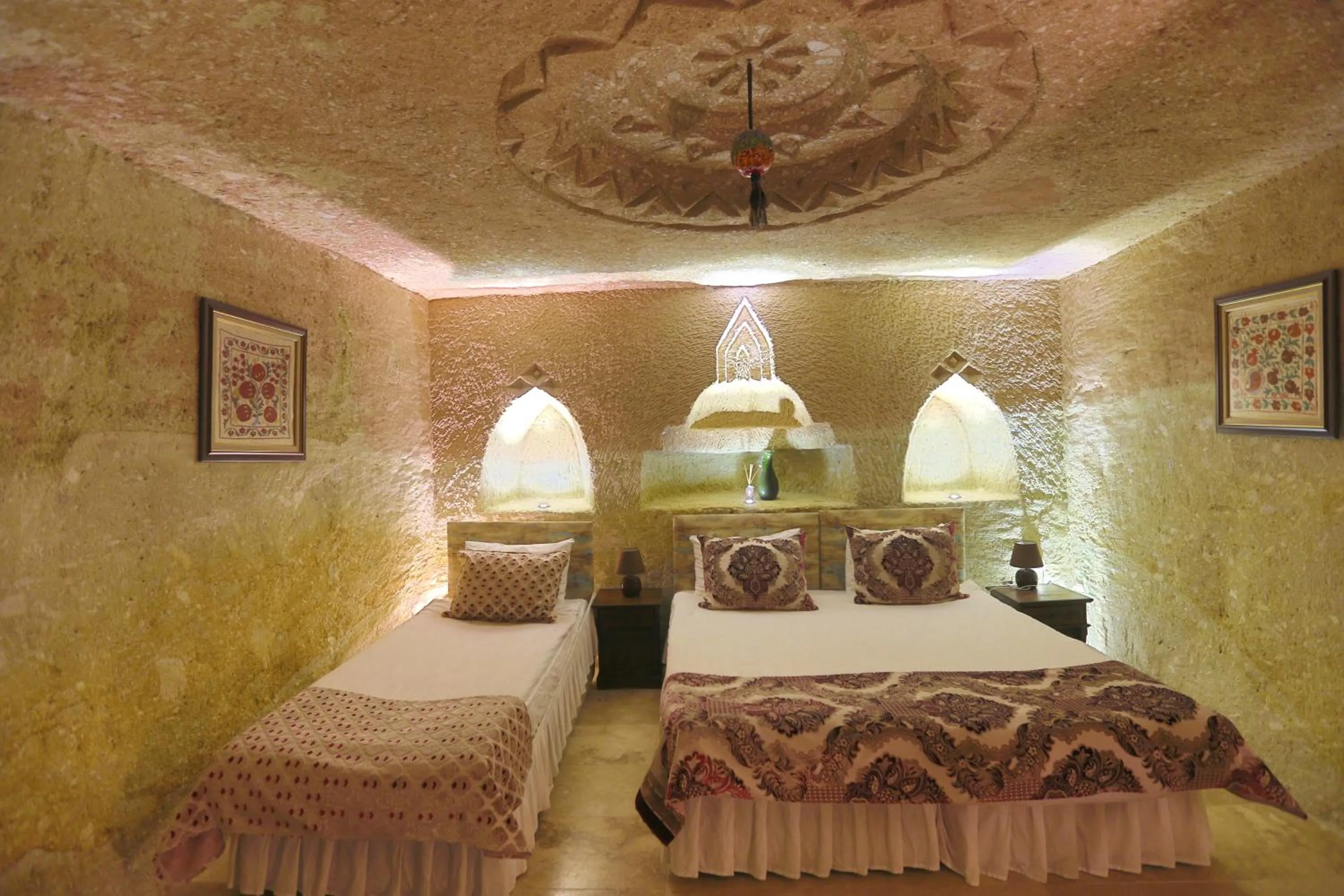 Bed in Cappadocia Abras Cave Hotel