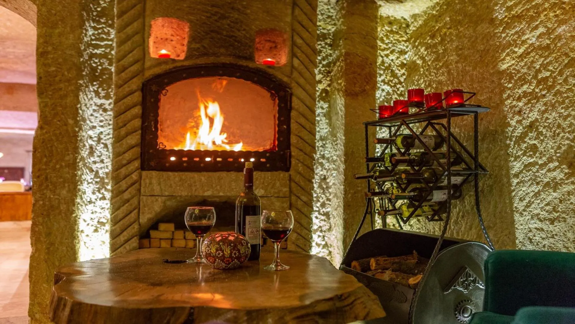 Nightclub / DJ in Cappadocia Abras Cave Hotel