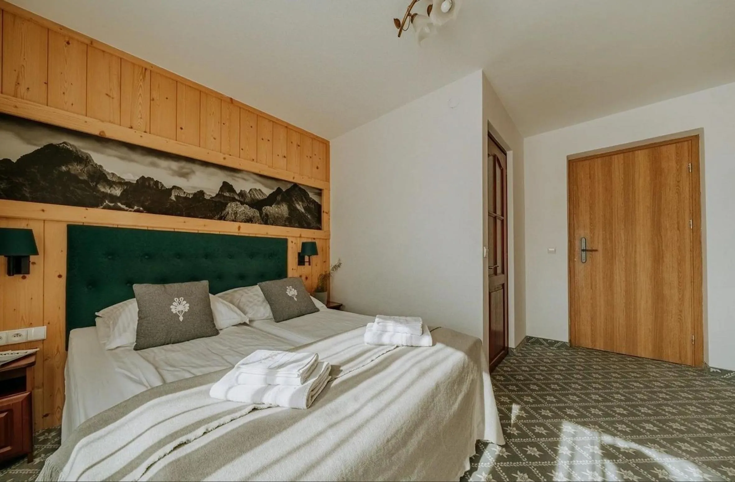 Bed in Willa Swoboda Jacuzzi & Sauna