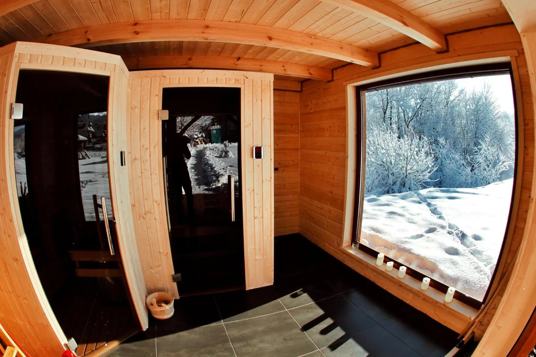 Hot Tub in Willa Swoboda Garden Spa