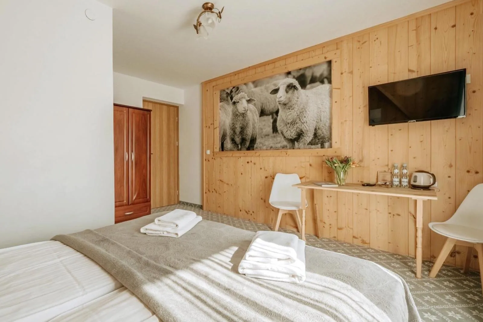 Bedroom, Bed in Willa Swoboda Garden Spa