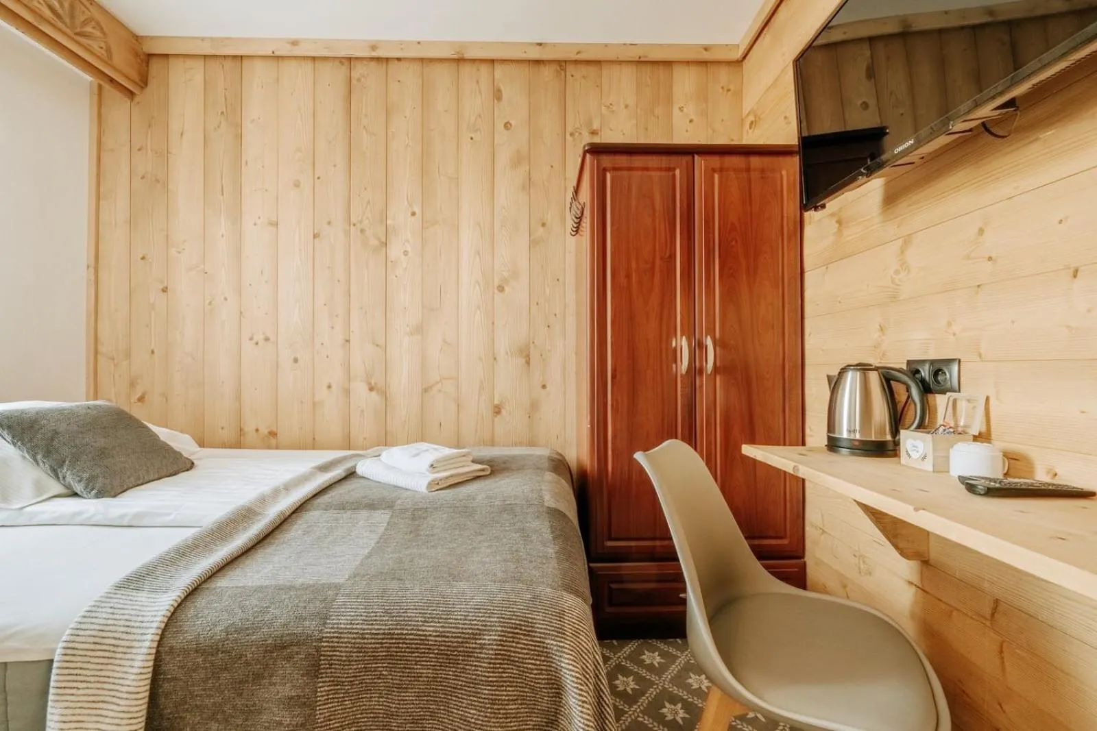 Photo of the whole room, Bed in Willa Swoboda Garden Spa